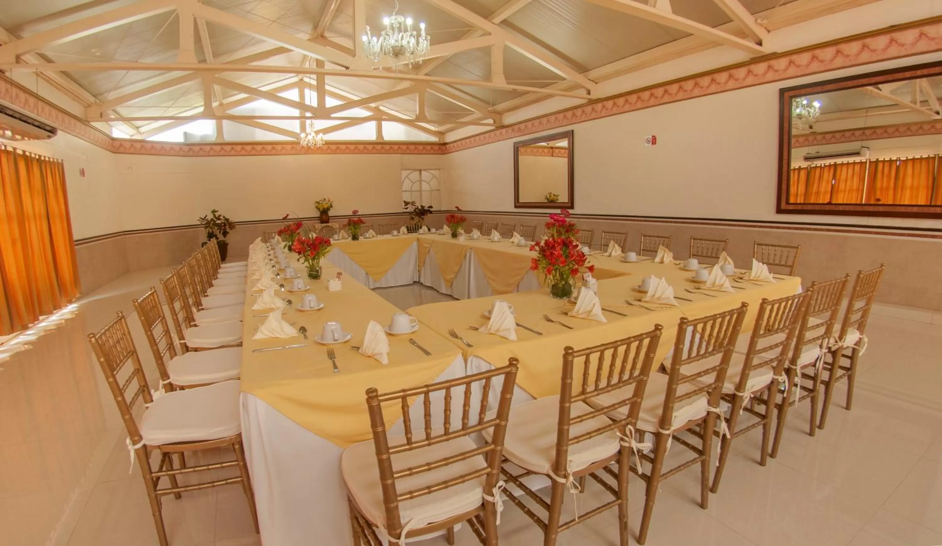 Banquet/Function facilities in Centro Hotel Villa las Margaritas