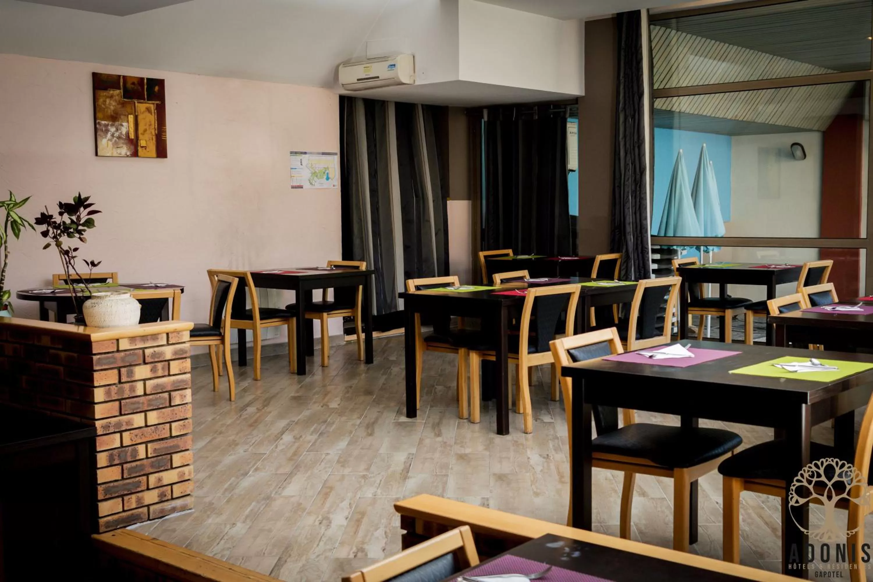 Breakfast in Adonis Gapotel