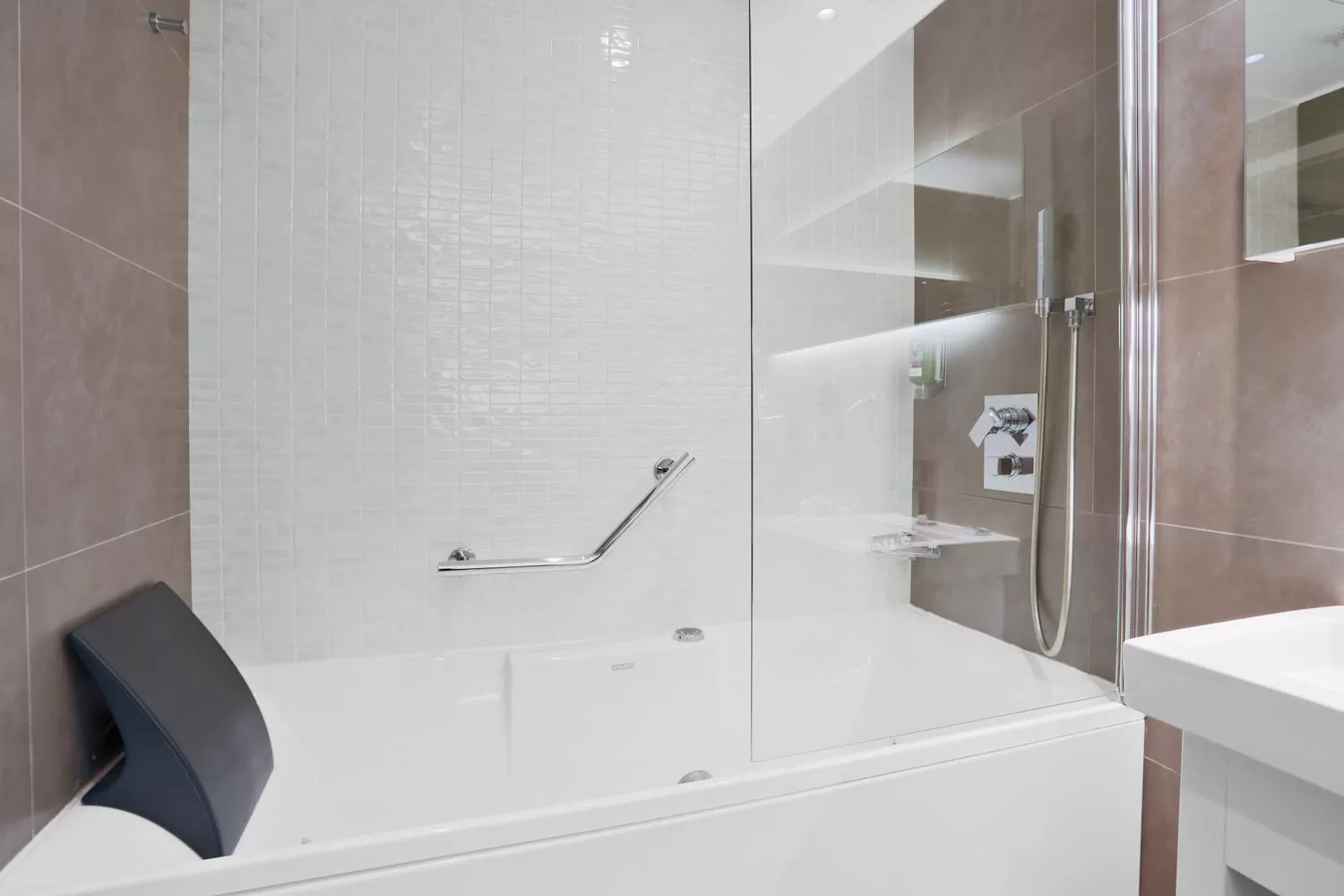 Hot Tub in Mercure Paris Vaugirard Porte De Versailles