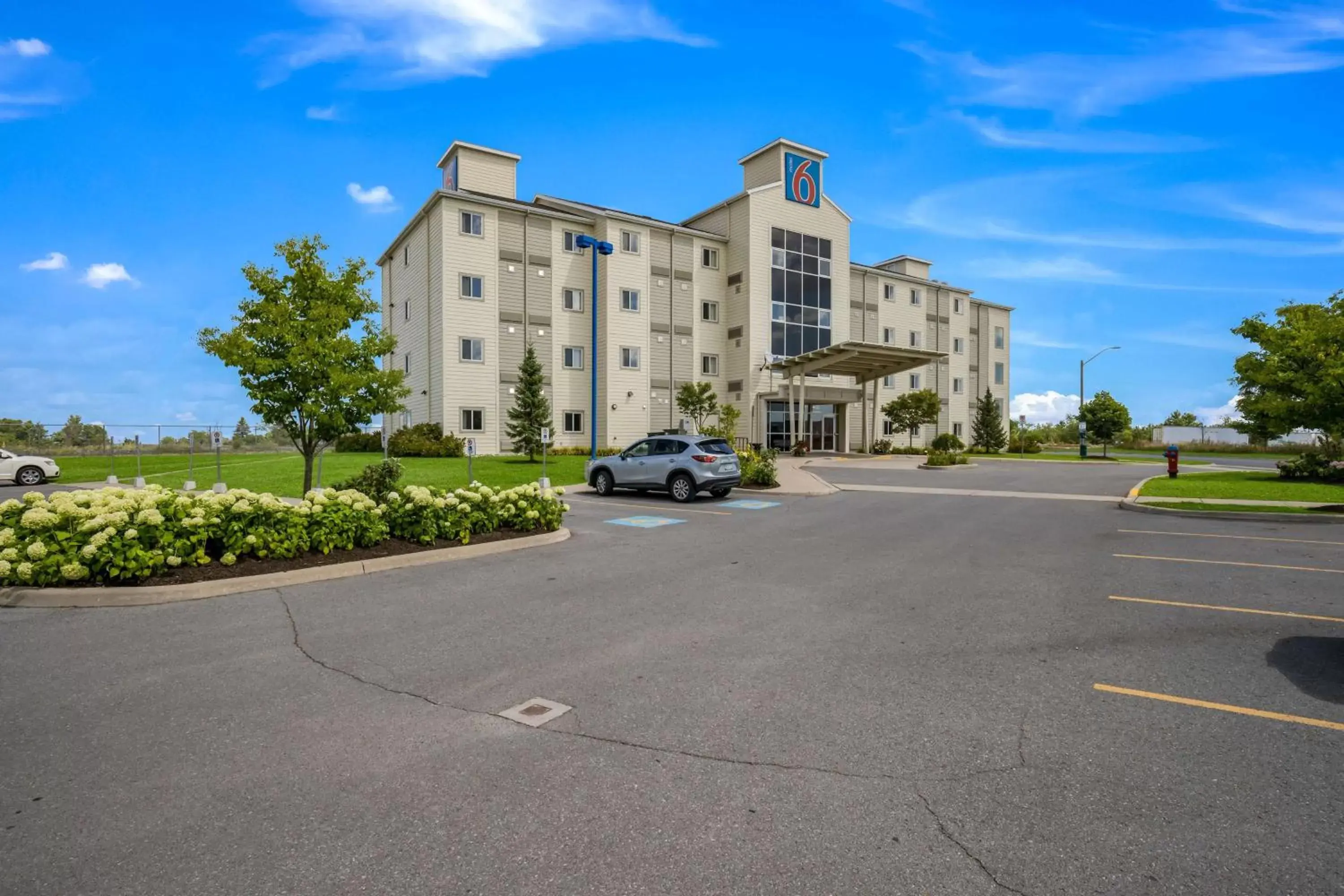 Motel 6-Kingston, ON Motel 6-Kingston, ON