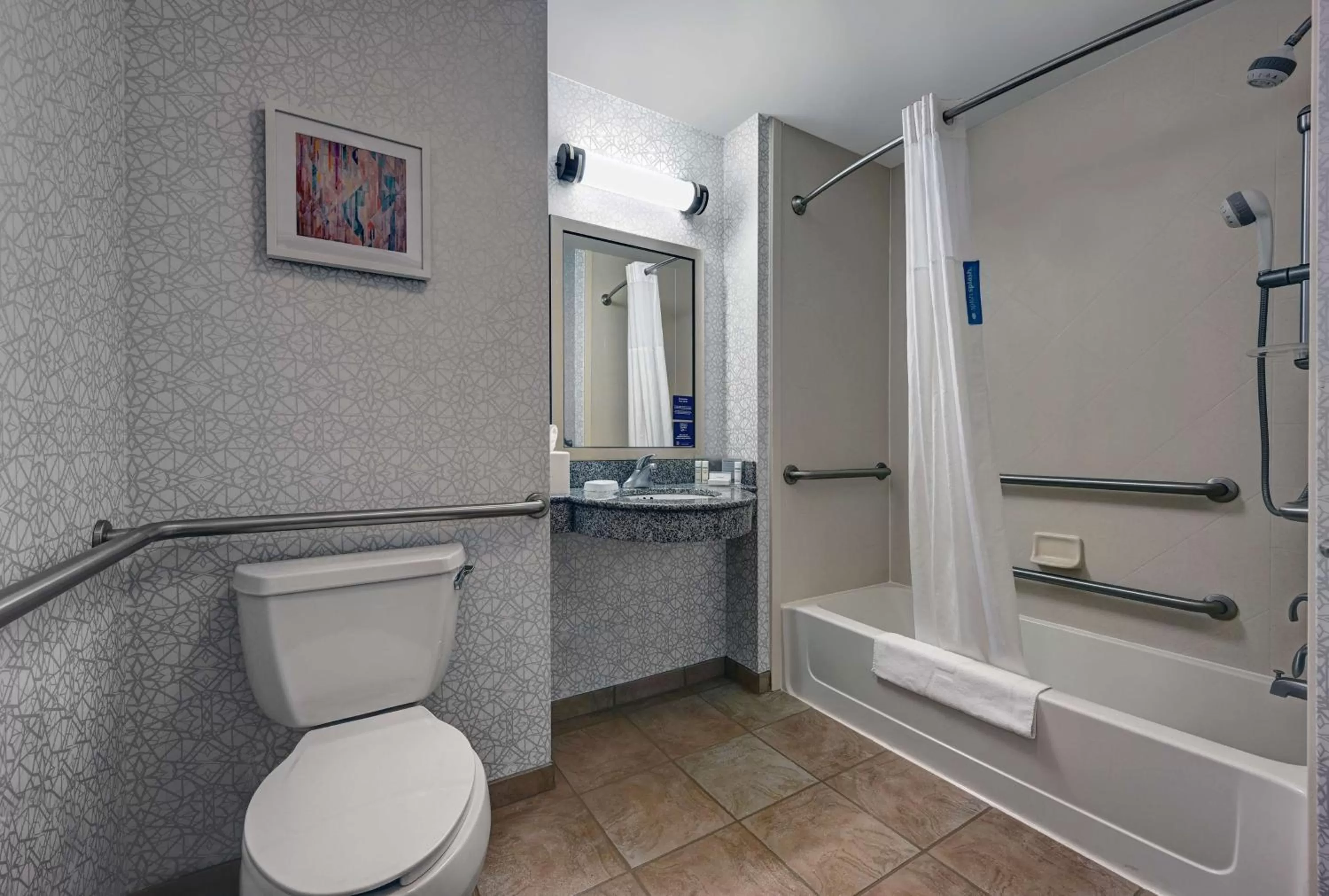 Bathroom in Hampton Inn Farmington