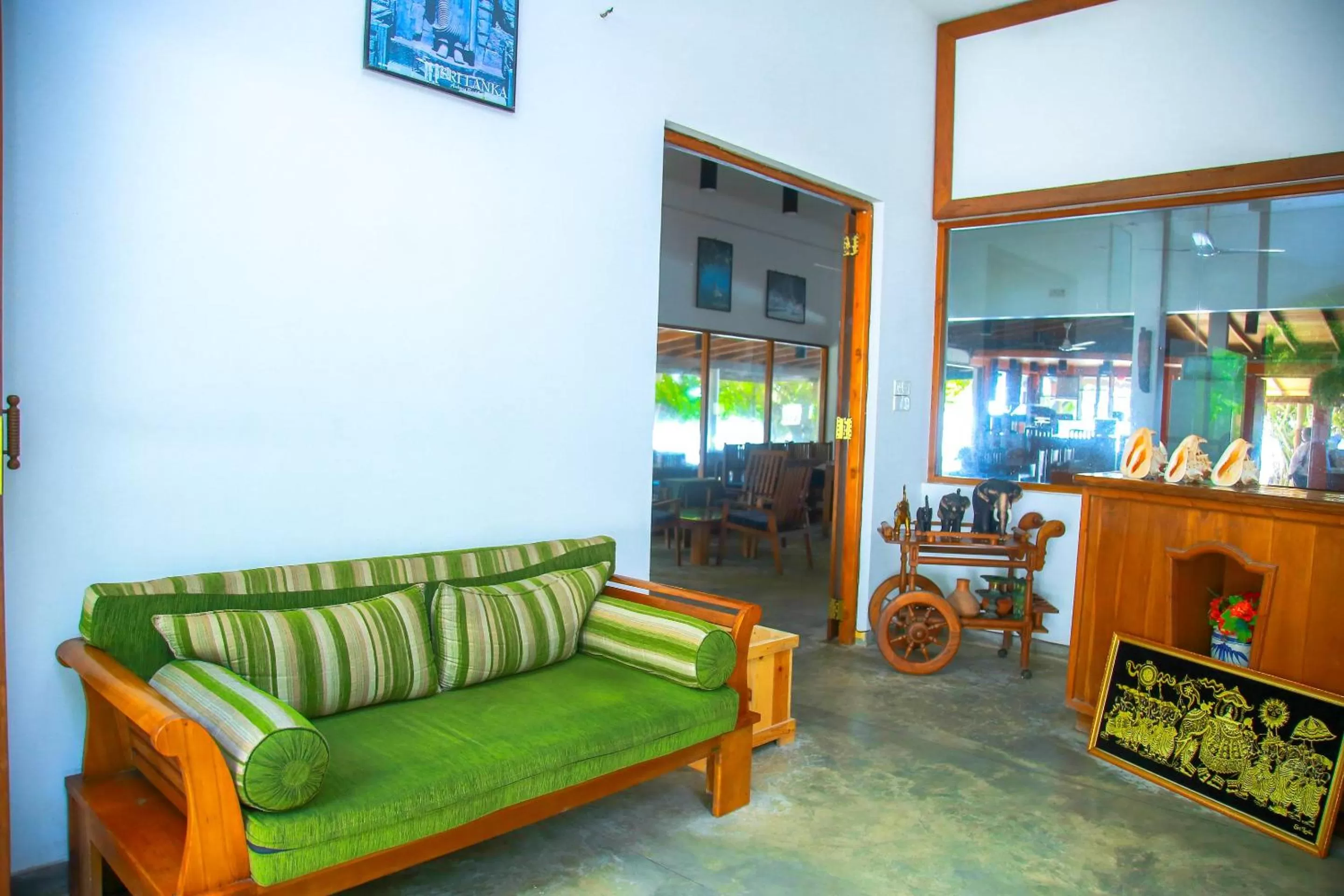 Lobby or reception in Surf Sea Breeze