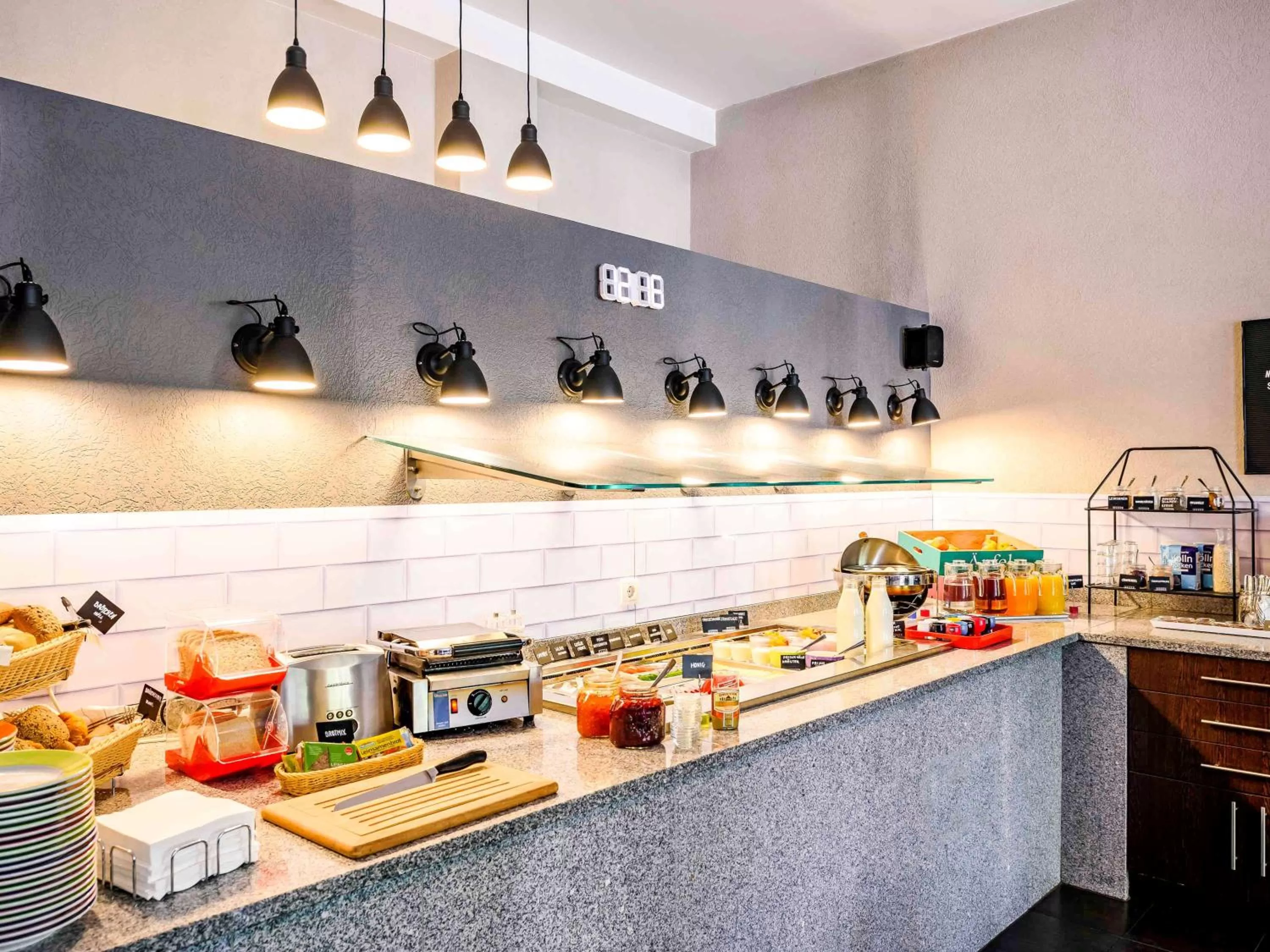 Restaurant/places to eat in ibis Styles Dortmund West