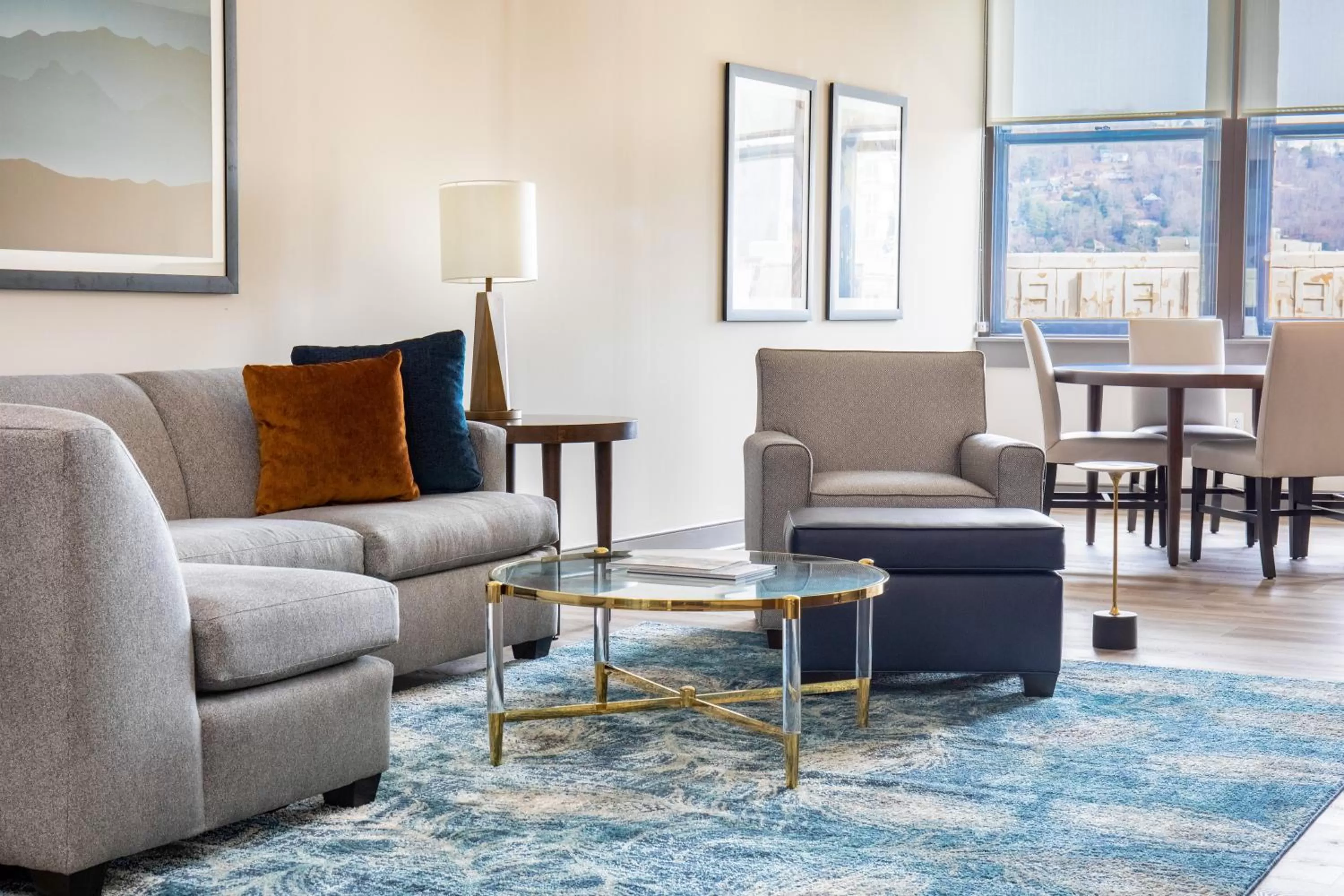 Living room in Haywood Park Hotel, an Ascend Collection Hotel