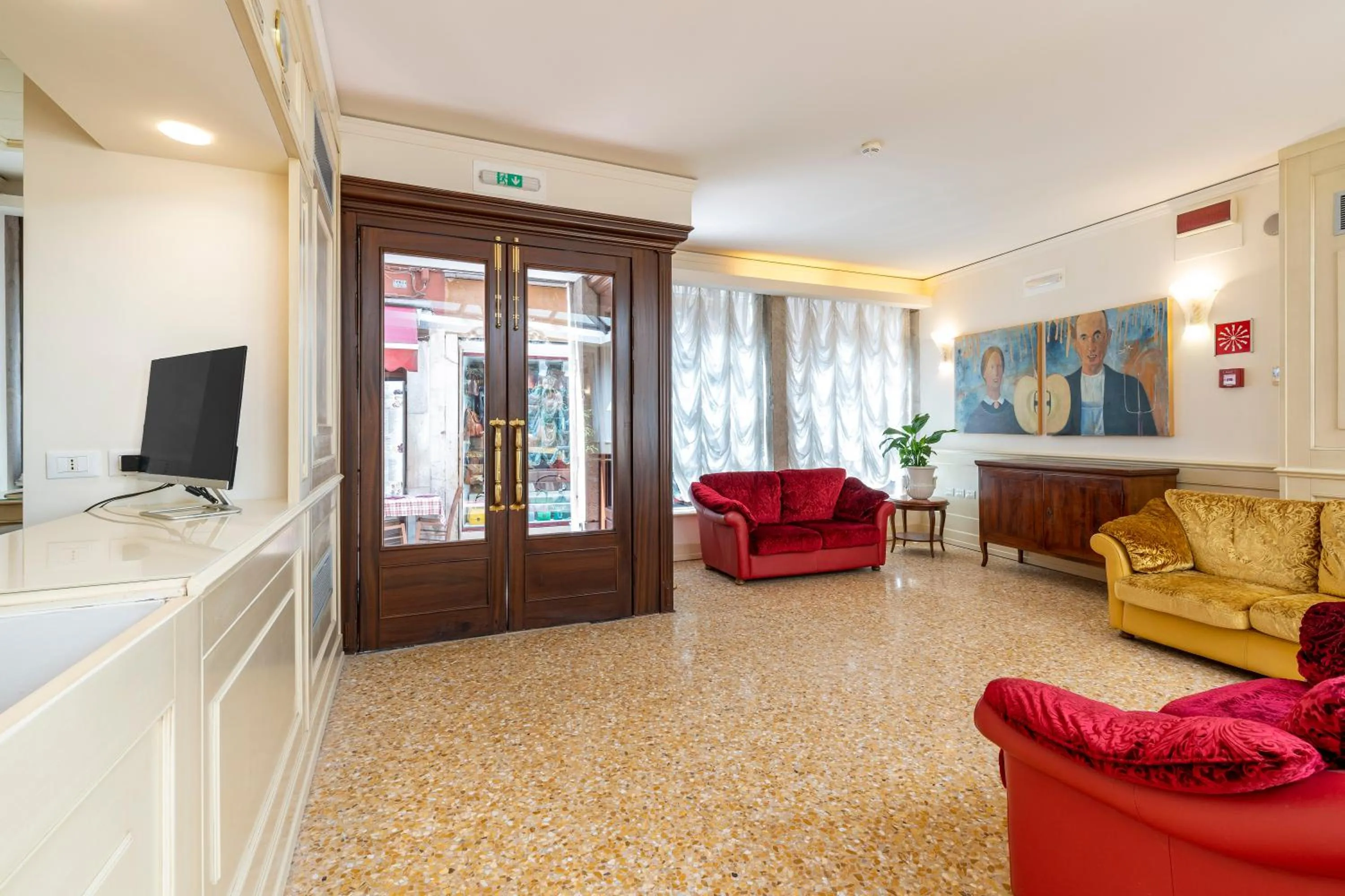 Lobby or reception in Hotel Bella Venezia