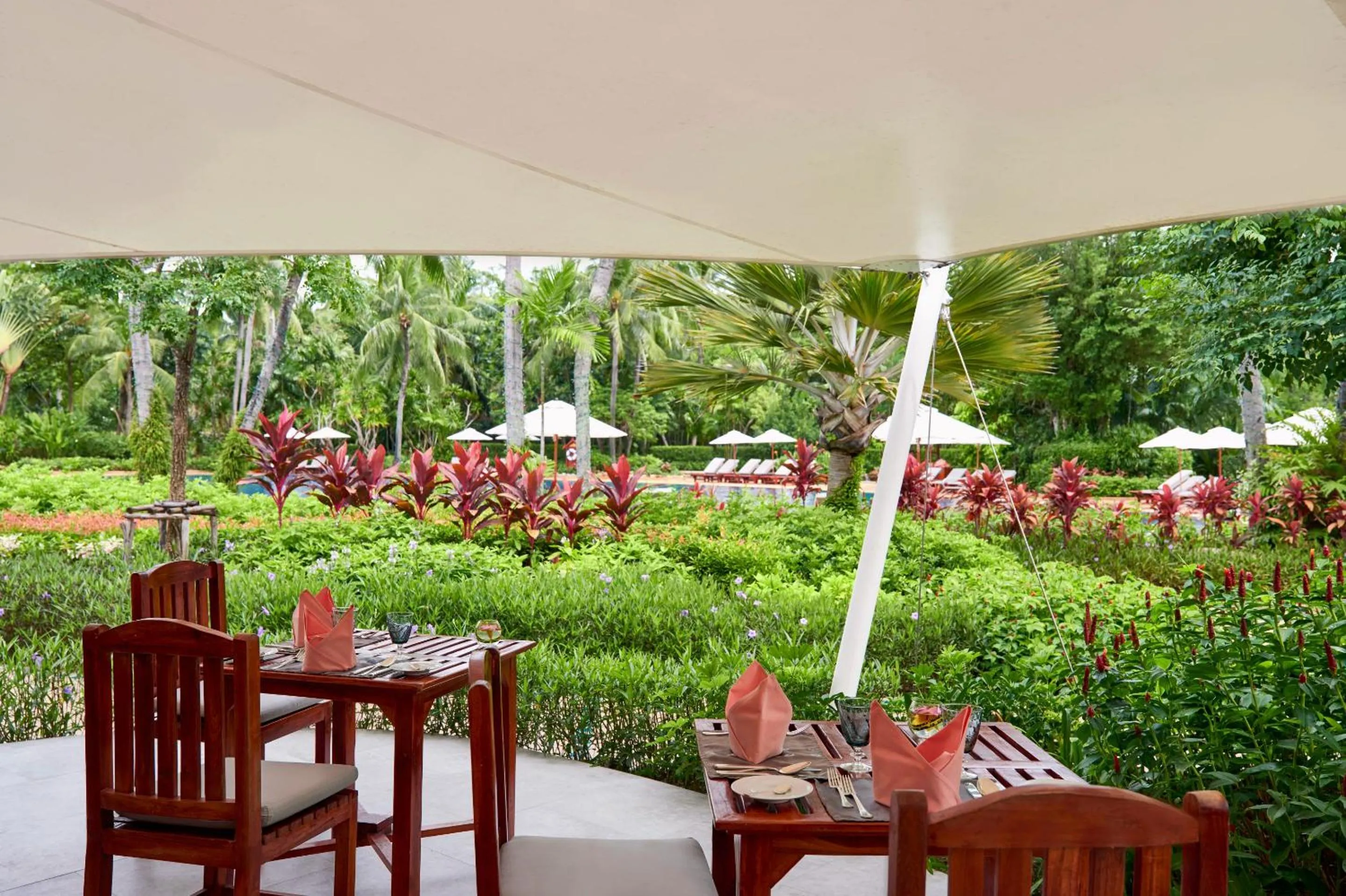 Patio in Santiburi Koh Samui