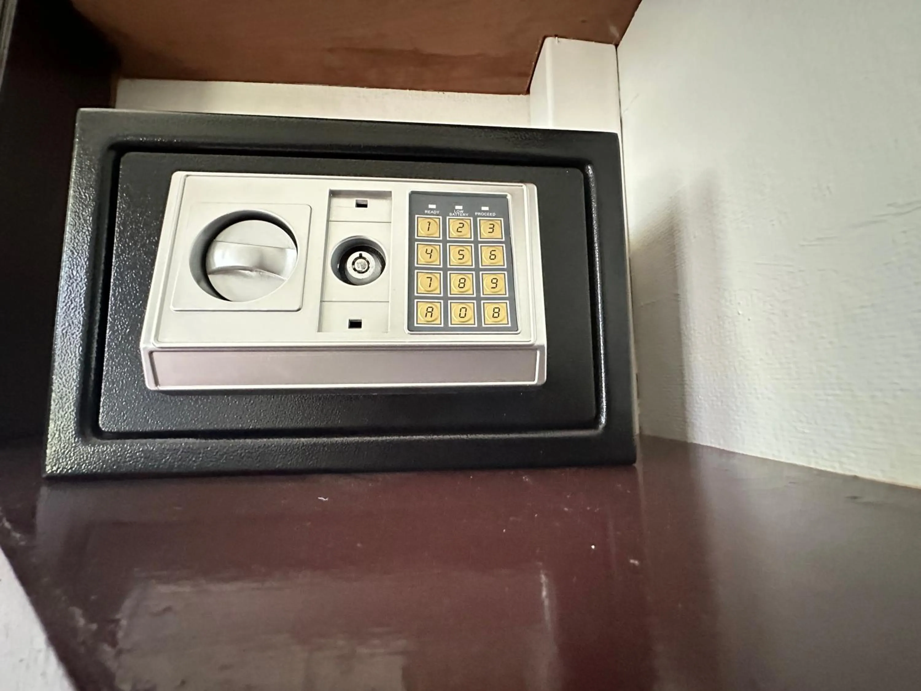 safe in Lanta L.D. Beach Bungalow