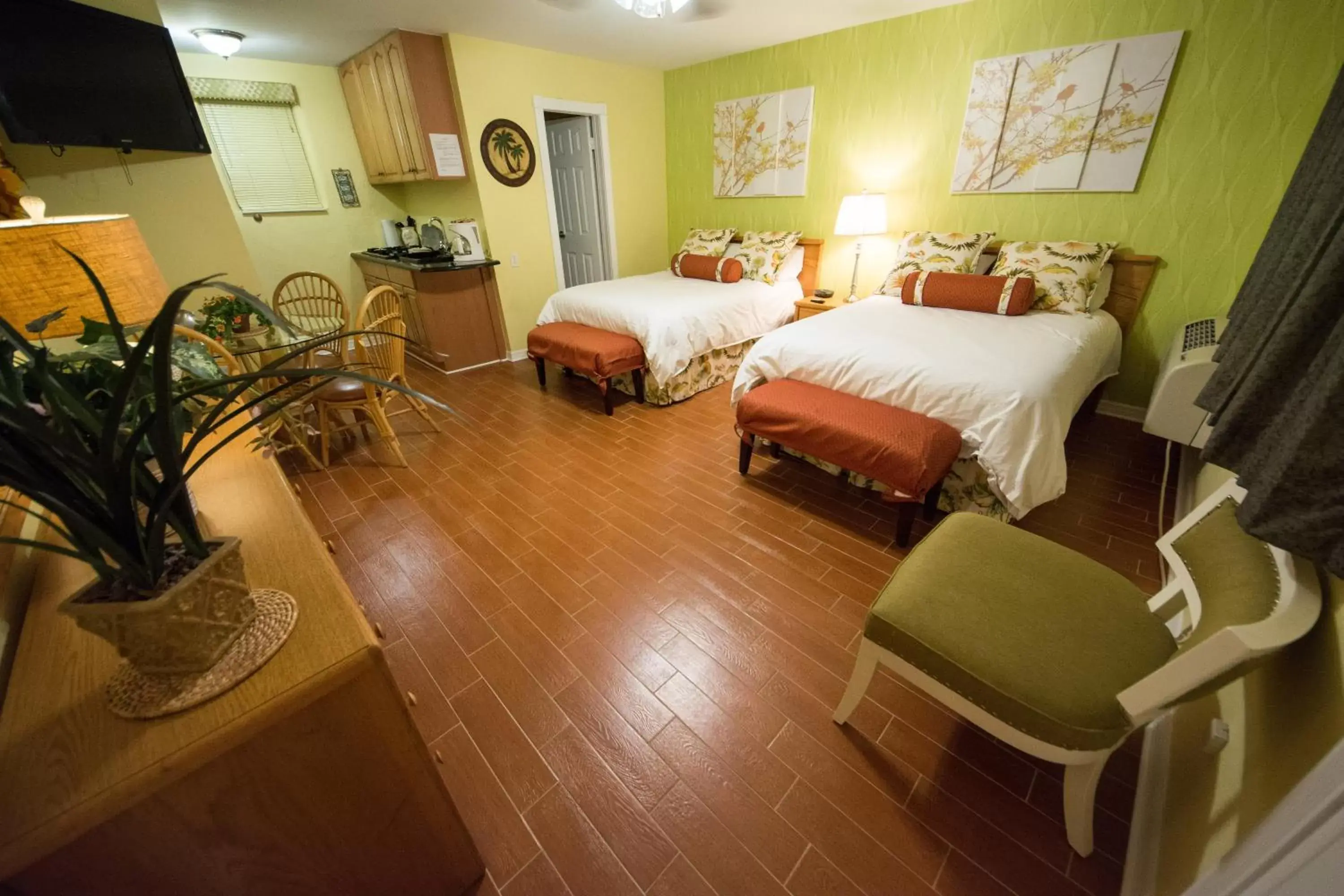 Two Double Bed Studio in Camelot Beach Suites Two Double Bed Studio in Camelot Beach Suites