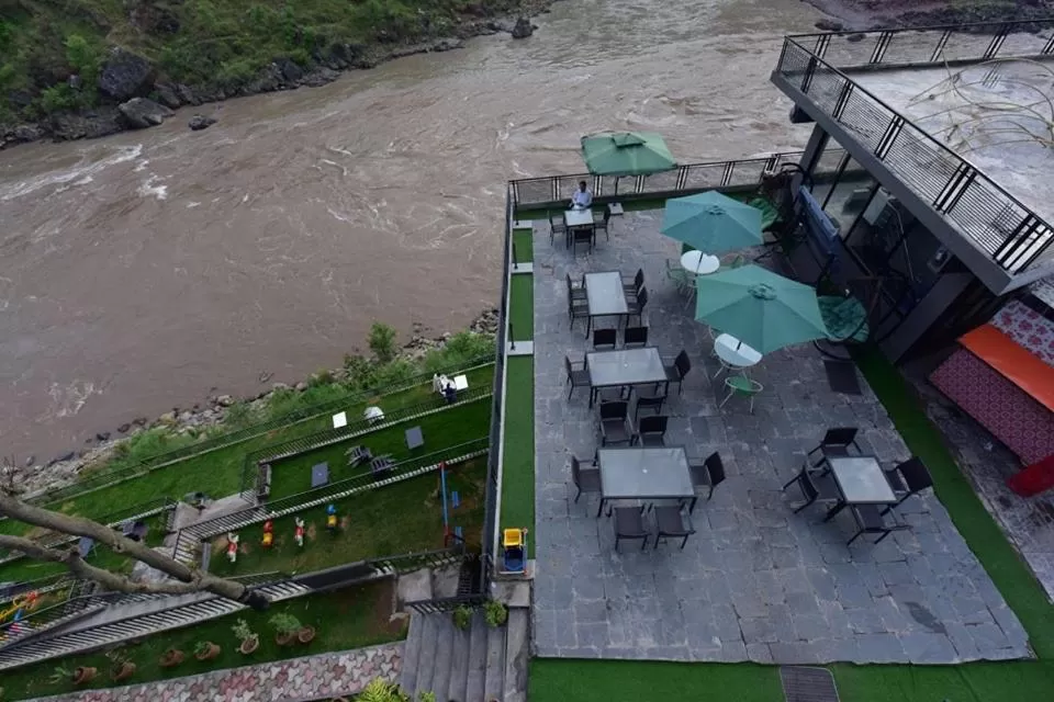 Bird's eye view in Hotel La Orilla Muzaffarabad