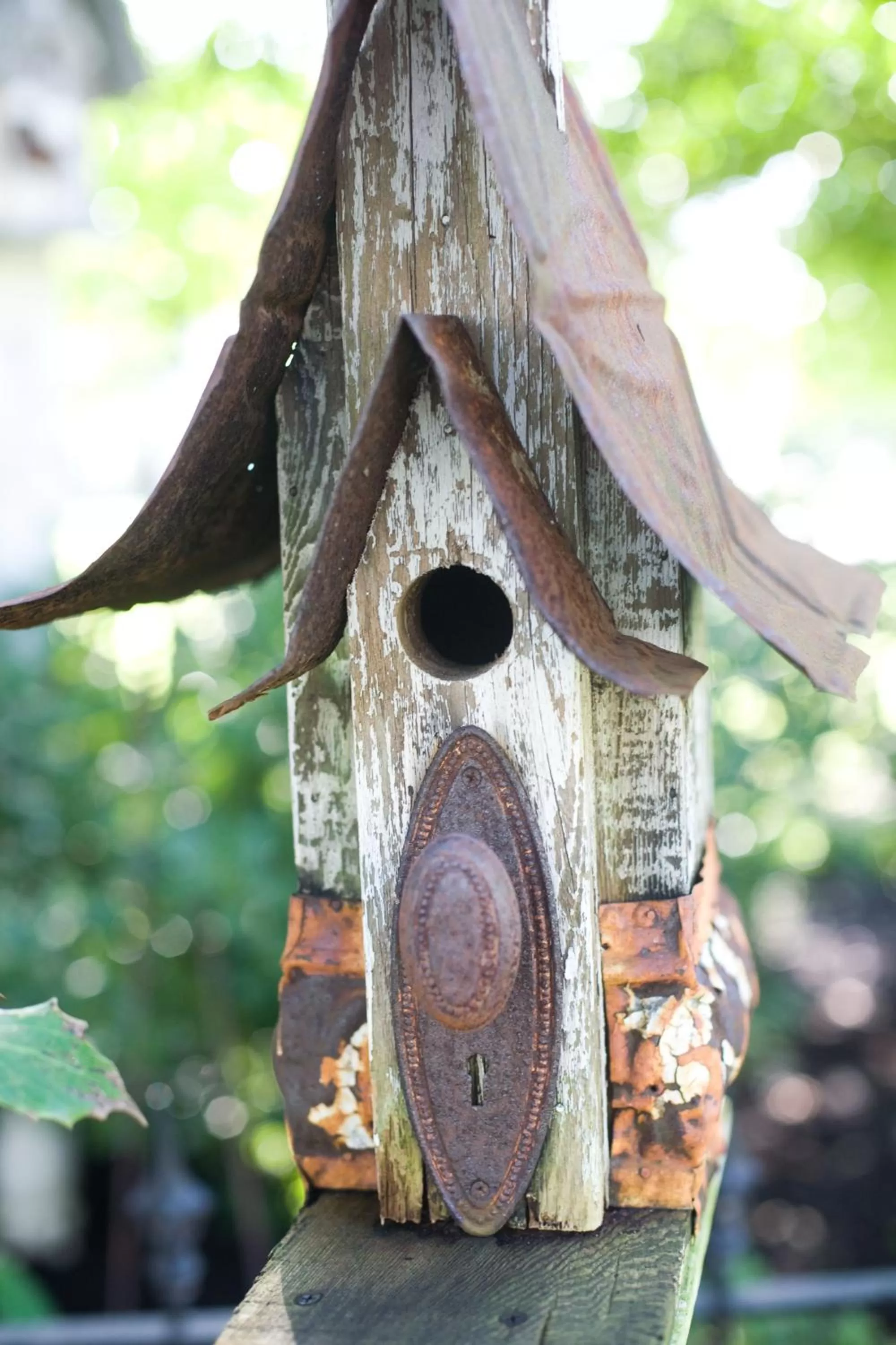 Decorative detail in Rainbow Courts