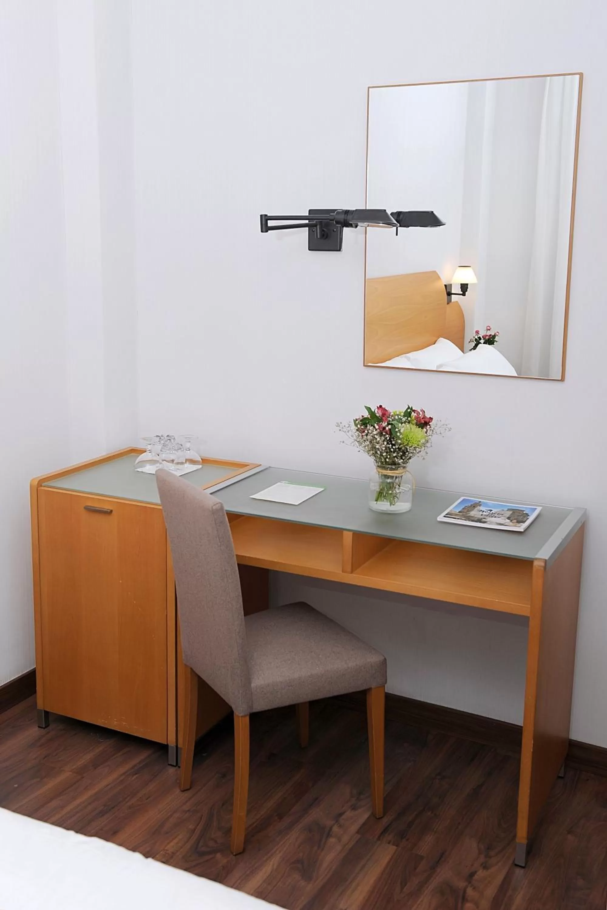 Seating area in Hotel El Churra