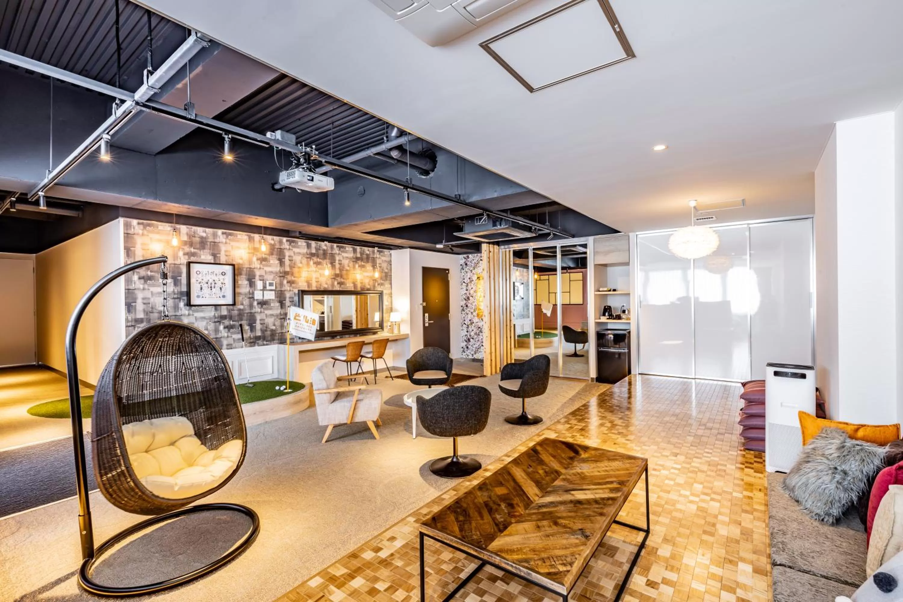 ビル泊 -Birupaku Decentralized Hotel-