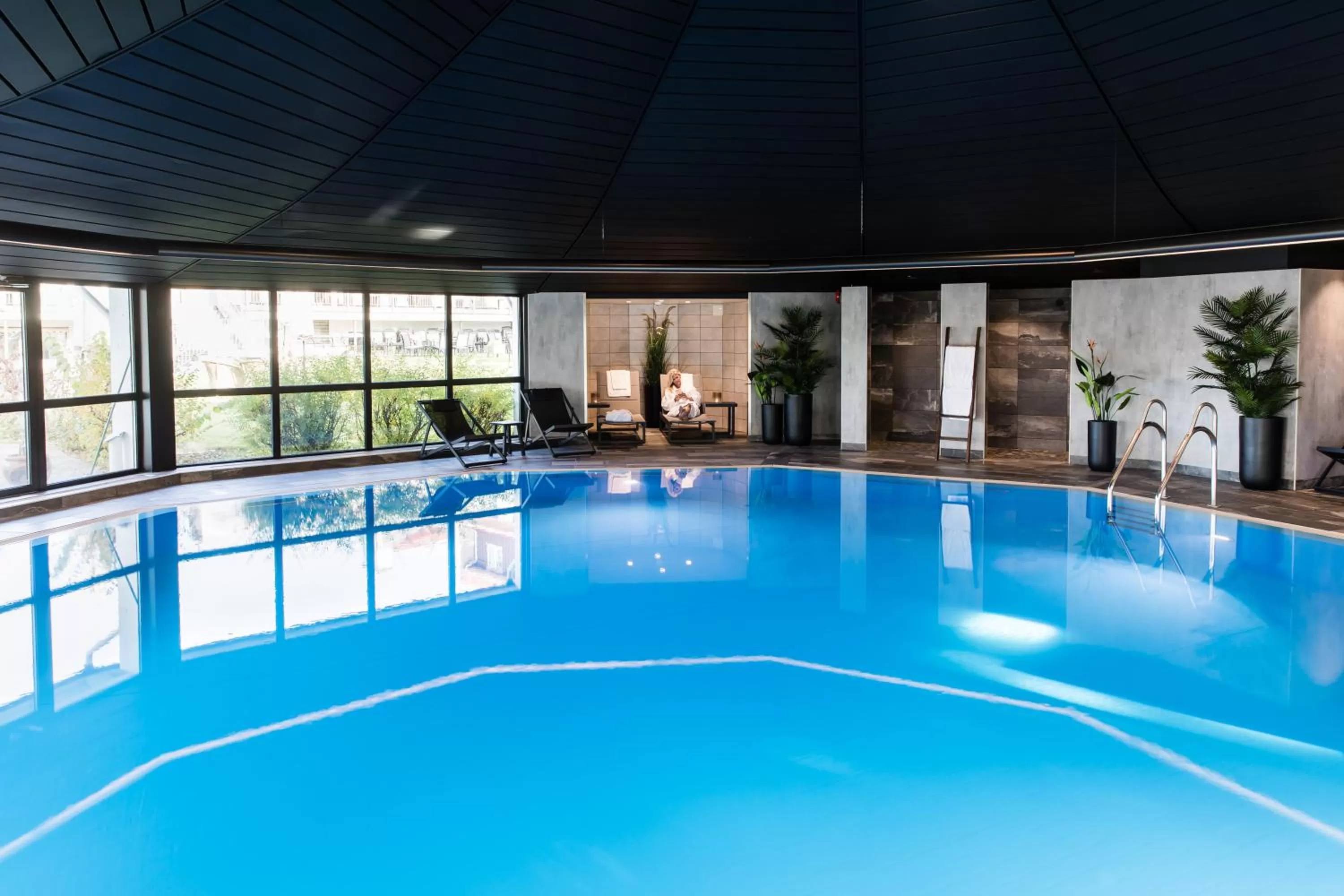 Swimming pool in Klækken Hotel