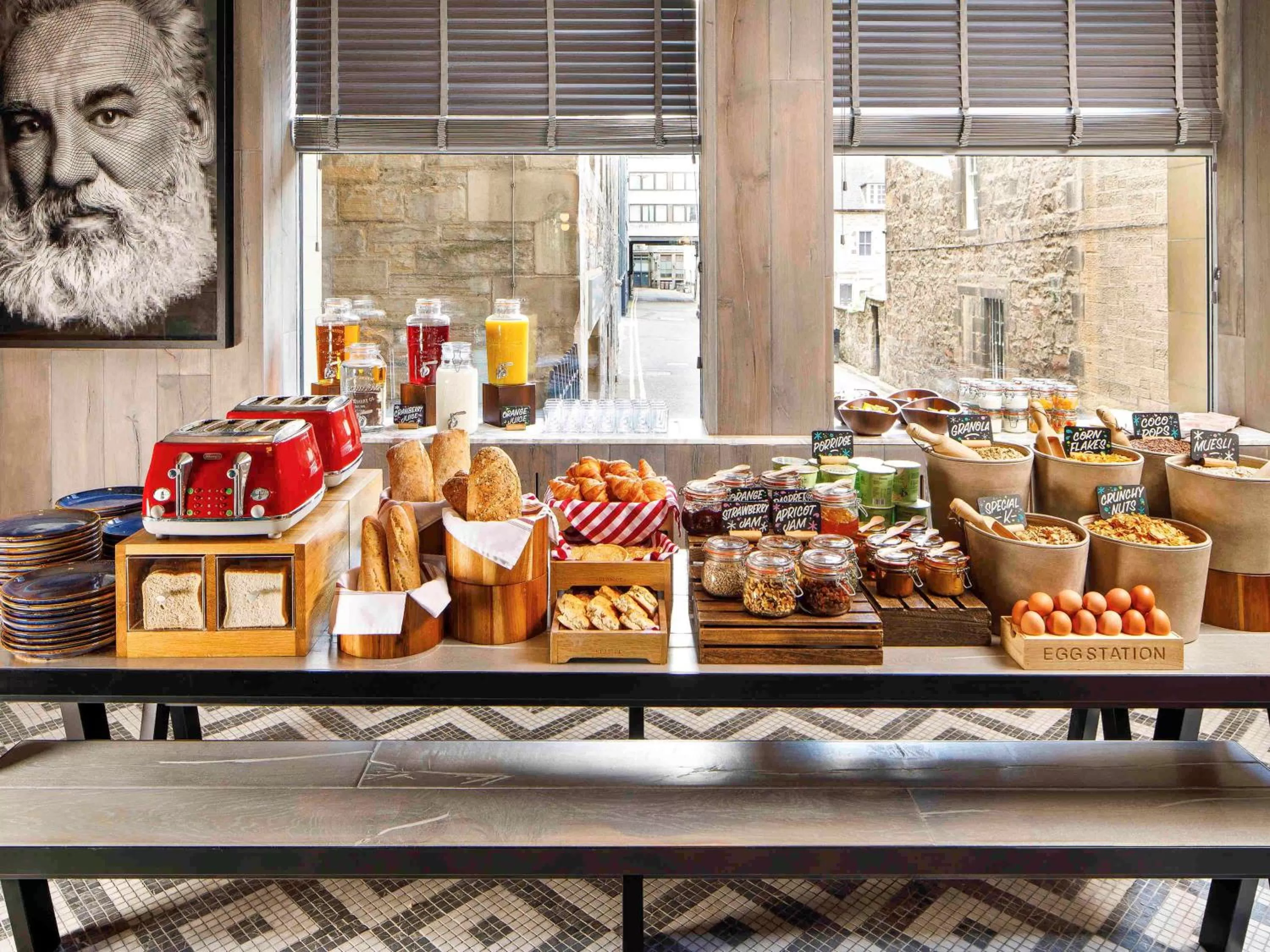 Property building in ibis Styles Edinburgh St Andrew Square