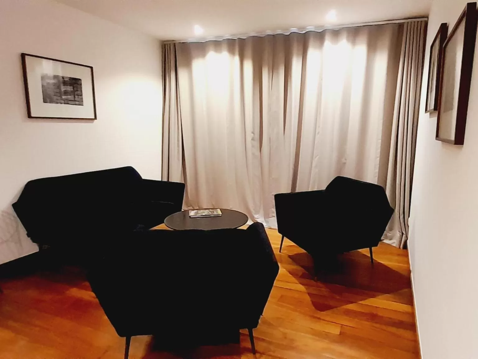 Seating Area in La Varangue