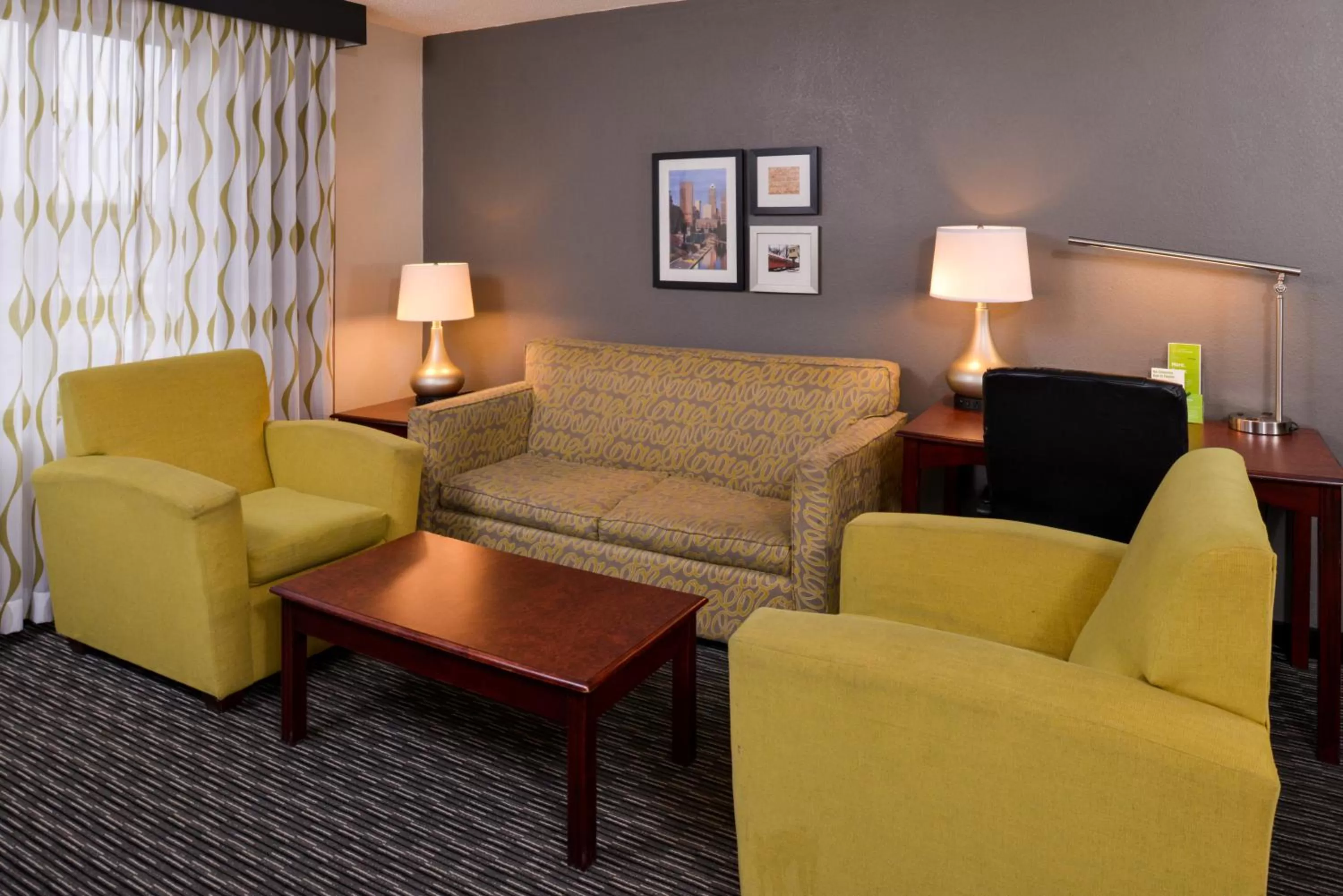 Living room in La Quinta by Wyndham Indianapolis South