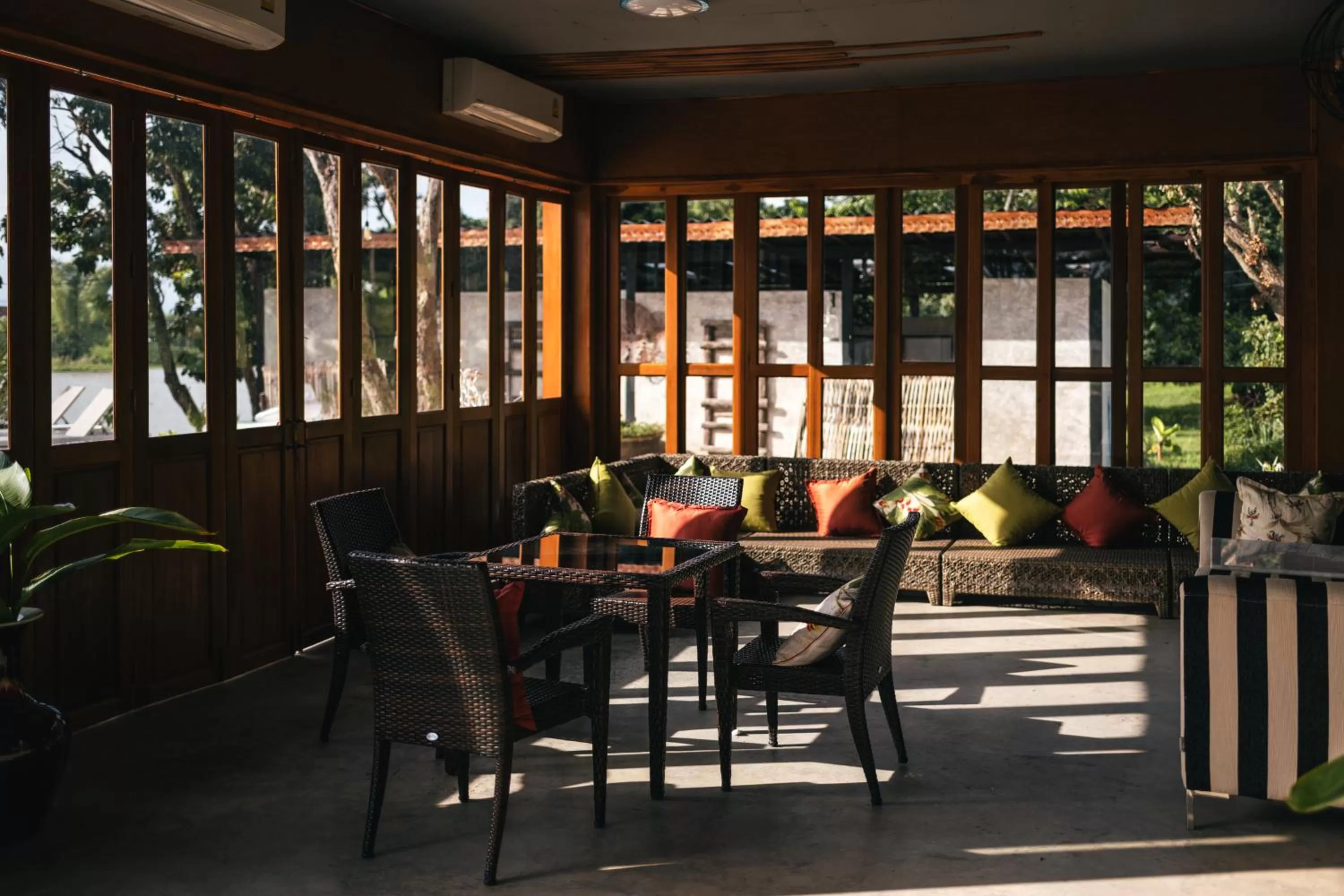 Restaurant/places to eat in Doi Inthanon Riverside resort