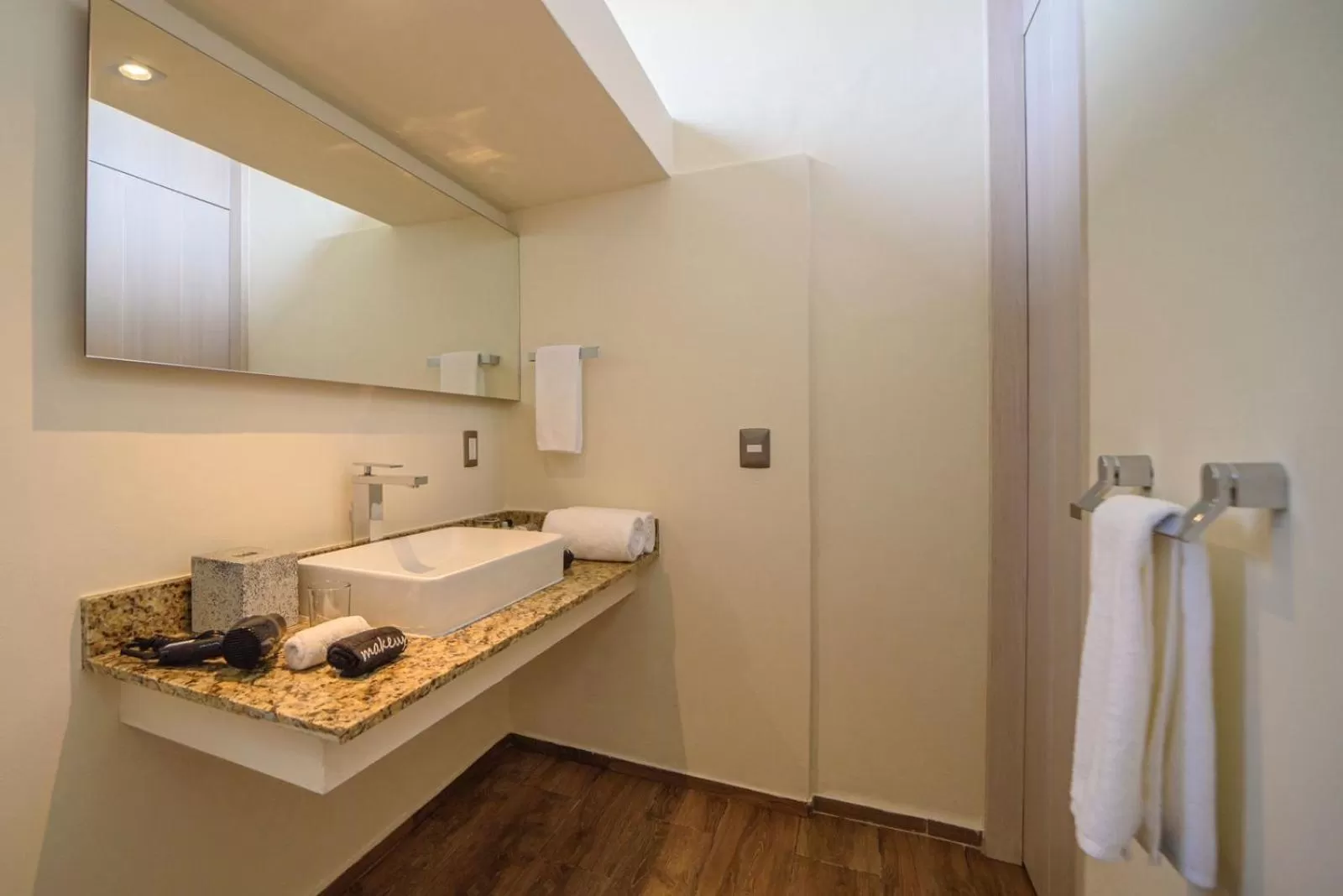 Bathroom in KASA Hotel Kuyen - Adults Only