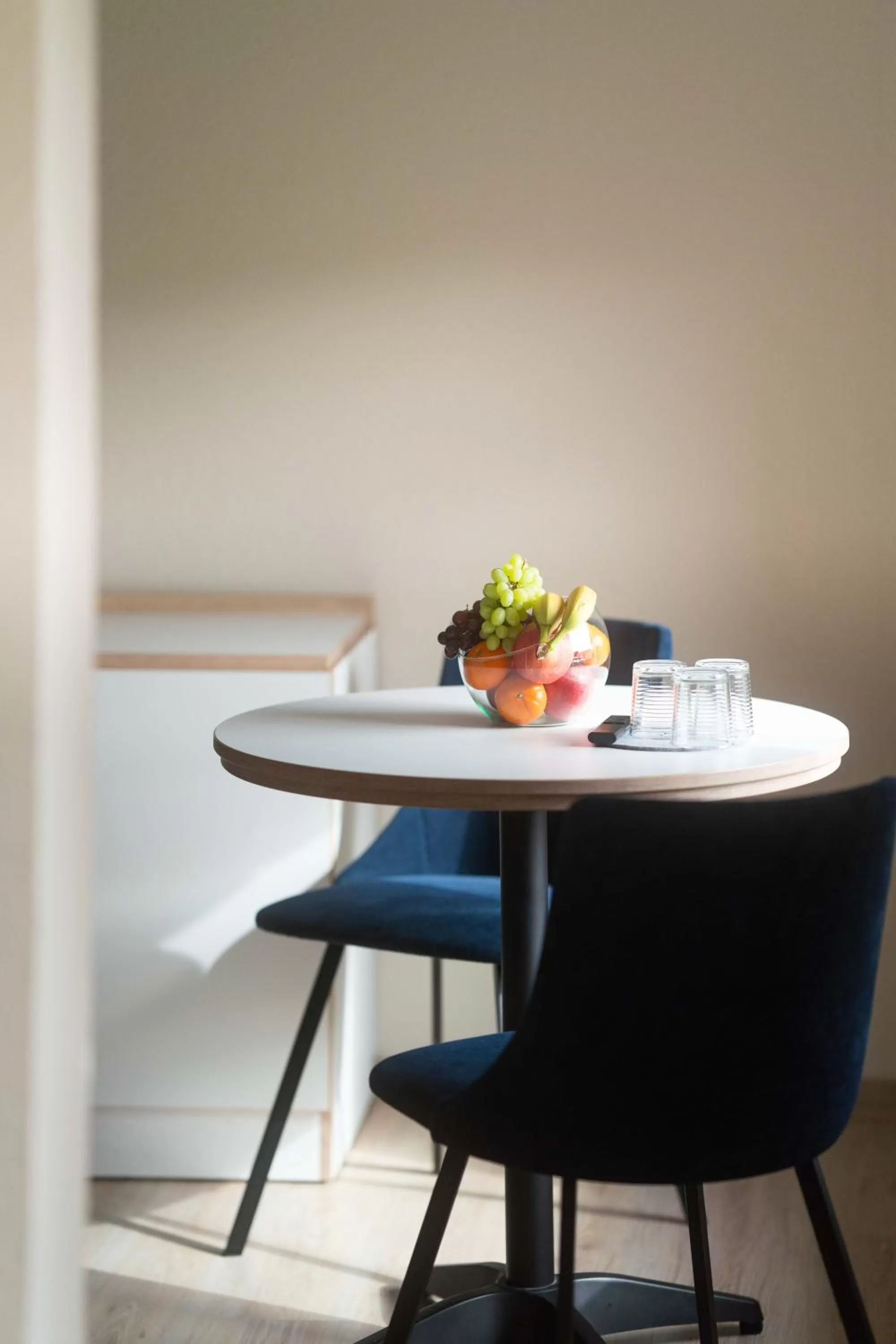 Seating area, Dining Area in Aparthotel Stralsund Studios und Apartments