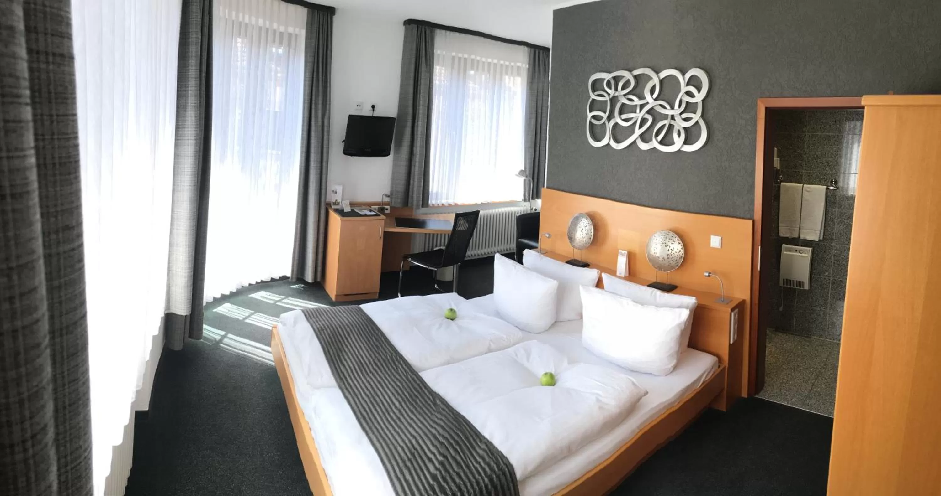 Bed in Hotel Heymann