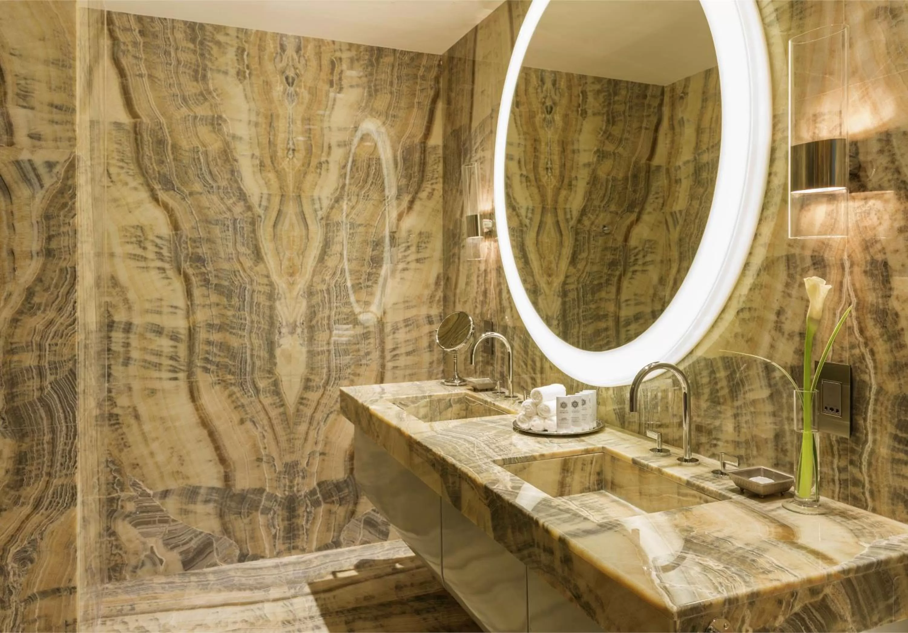 Bathroom in Al Habtoor Palace - Preferred Hotels & Resorts