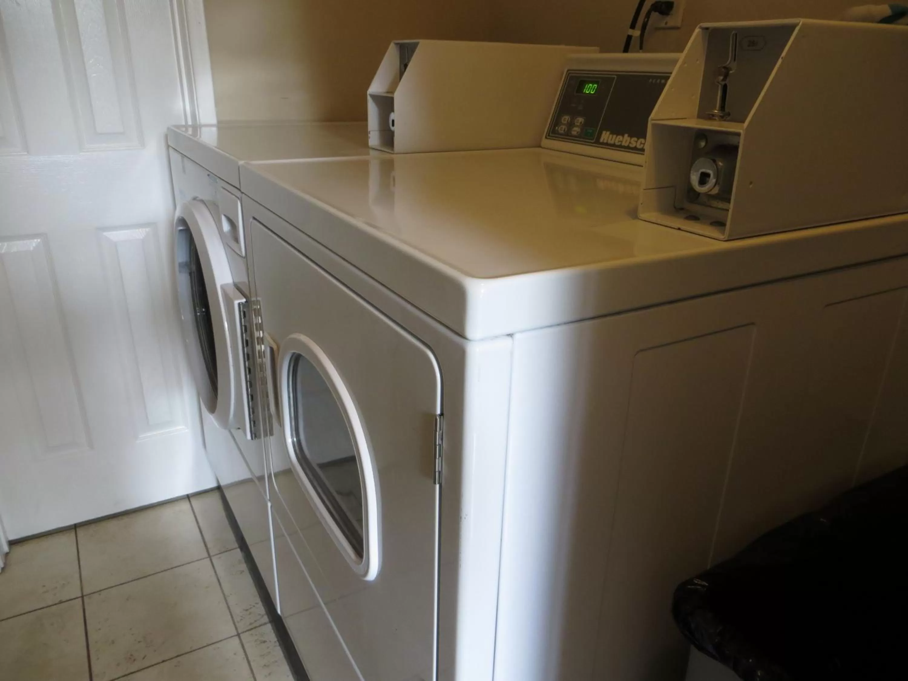 Area and facilities in Ocean Beach Hotel