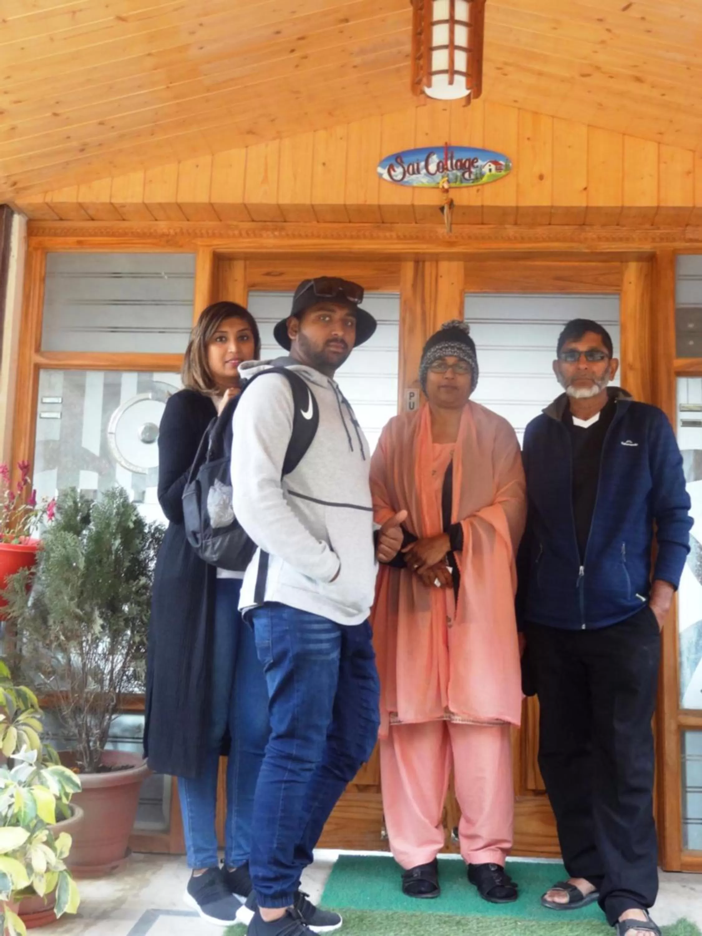 group of guests in Sai Cottage Shimla