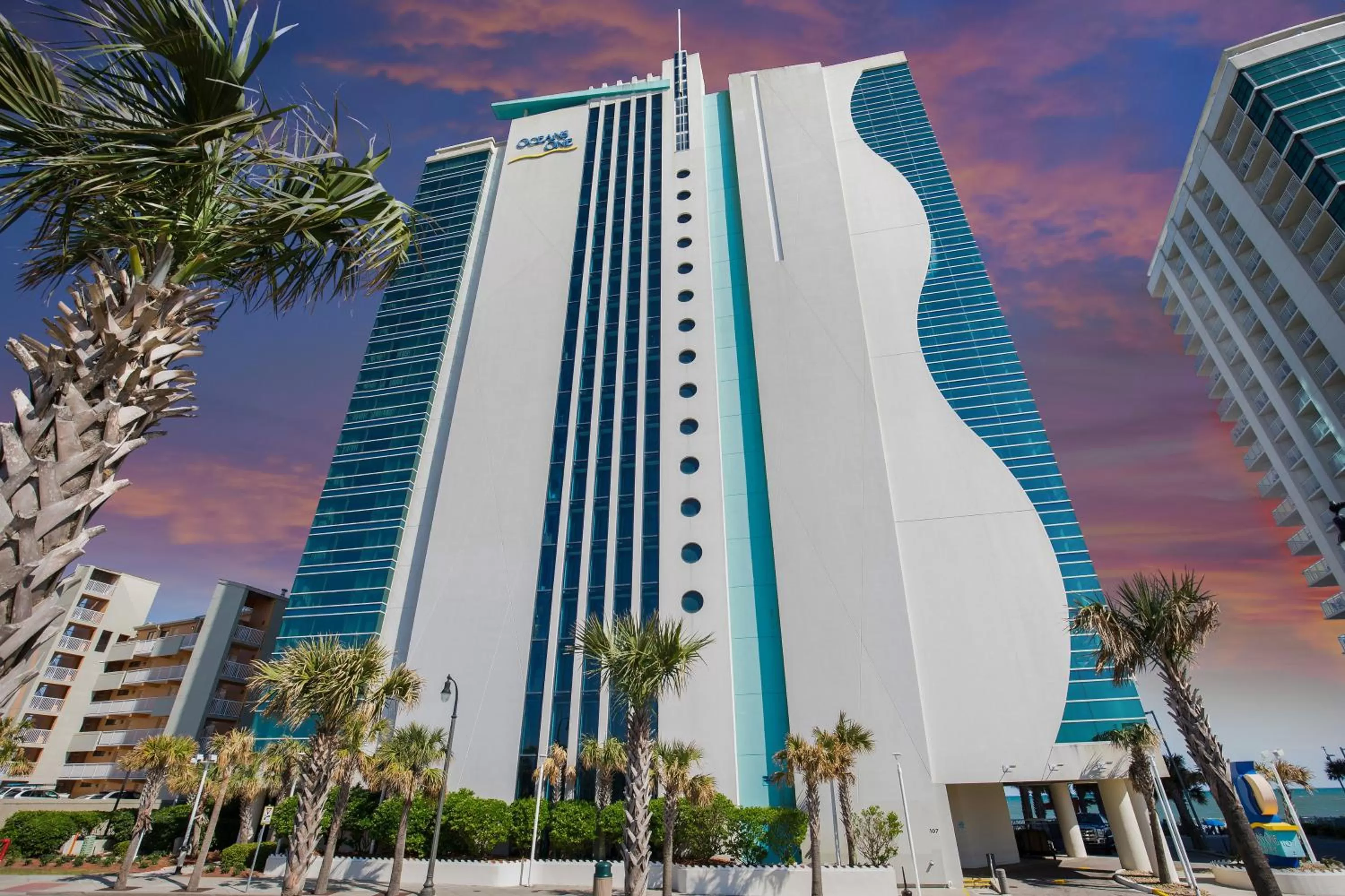 Property Building in Beach Vacation Condos South