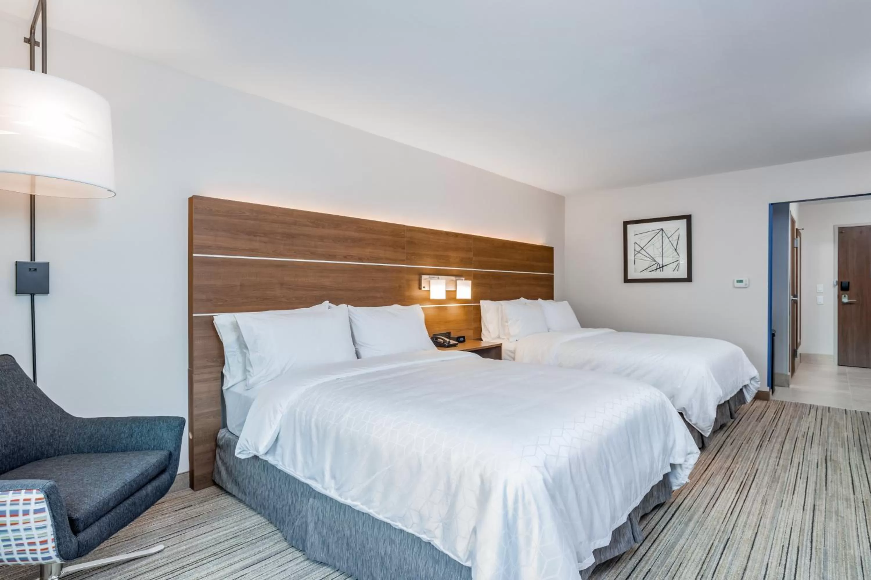 Photo of the whole room, Bed in Holiday Inn Express & Suites - Elkhart North by IHG