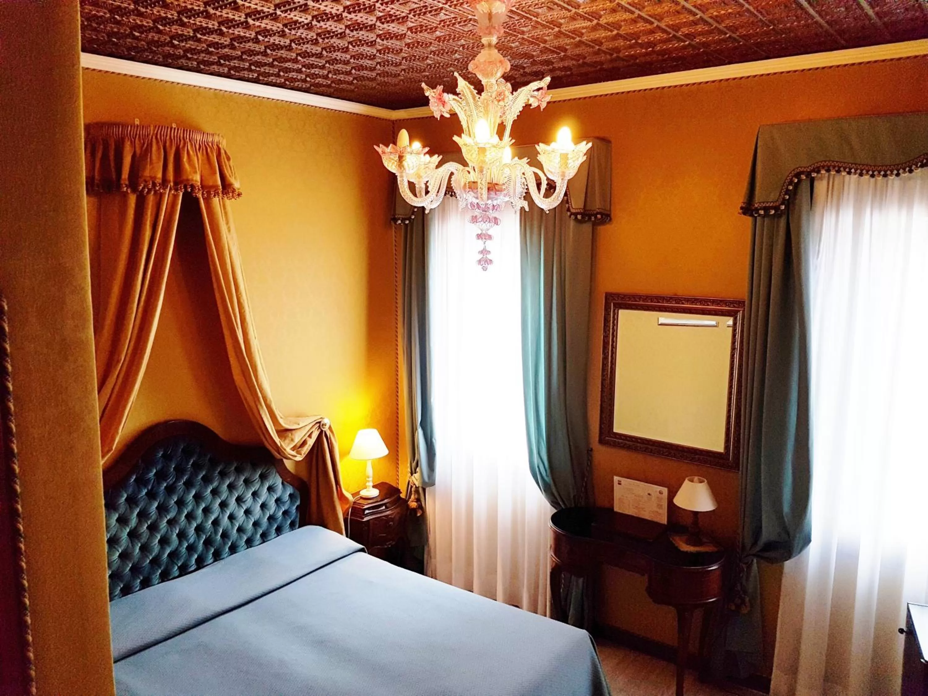 Photo of the whole room, Bed in Hotel San Gallo