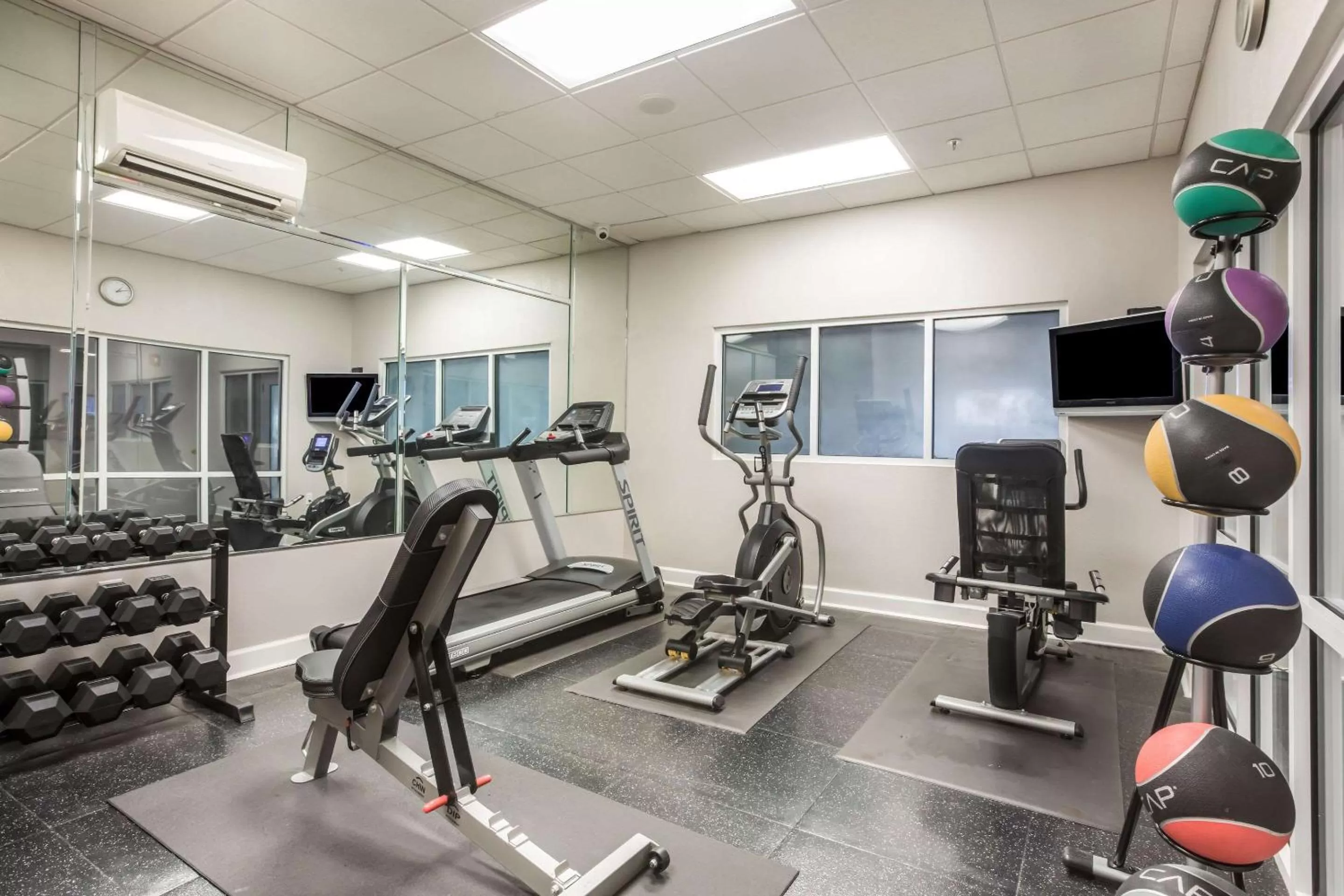 Fitness centre/facilities in Comfort Inn & Suites Fairburn - Atlanta Southwest