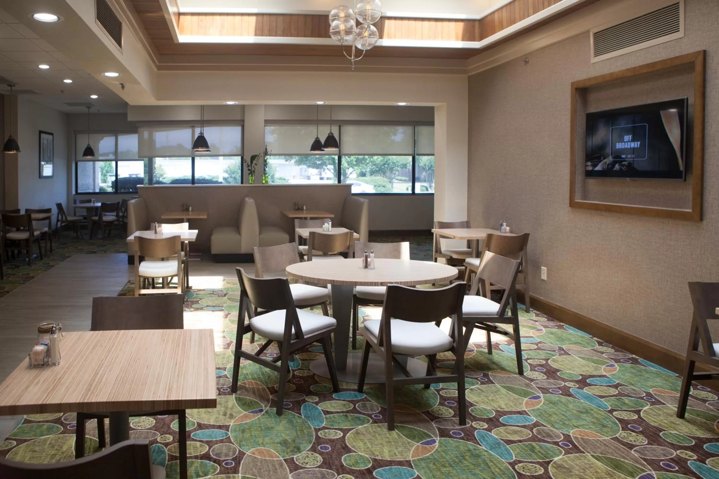 Restaurant/places to eat in Holiday Inn Greenville by IHG
