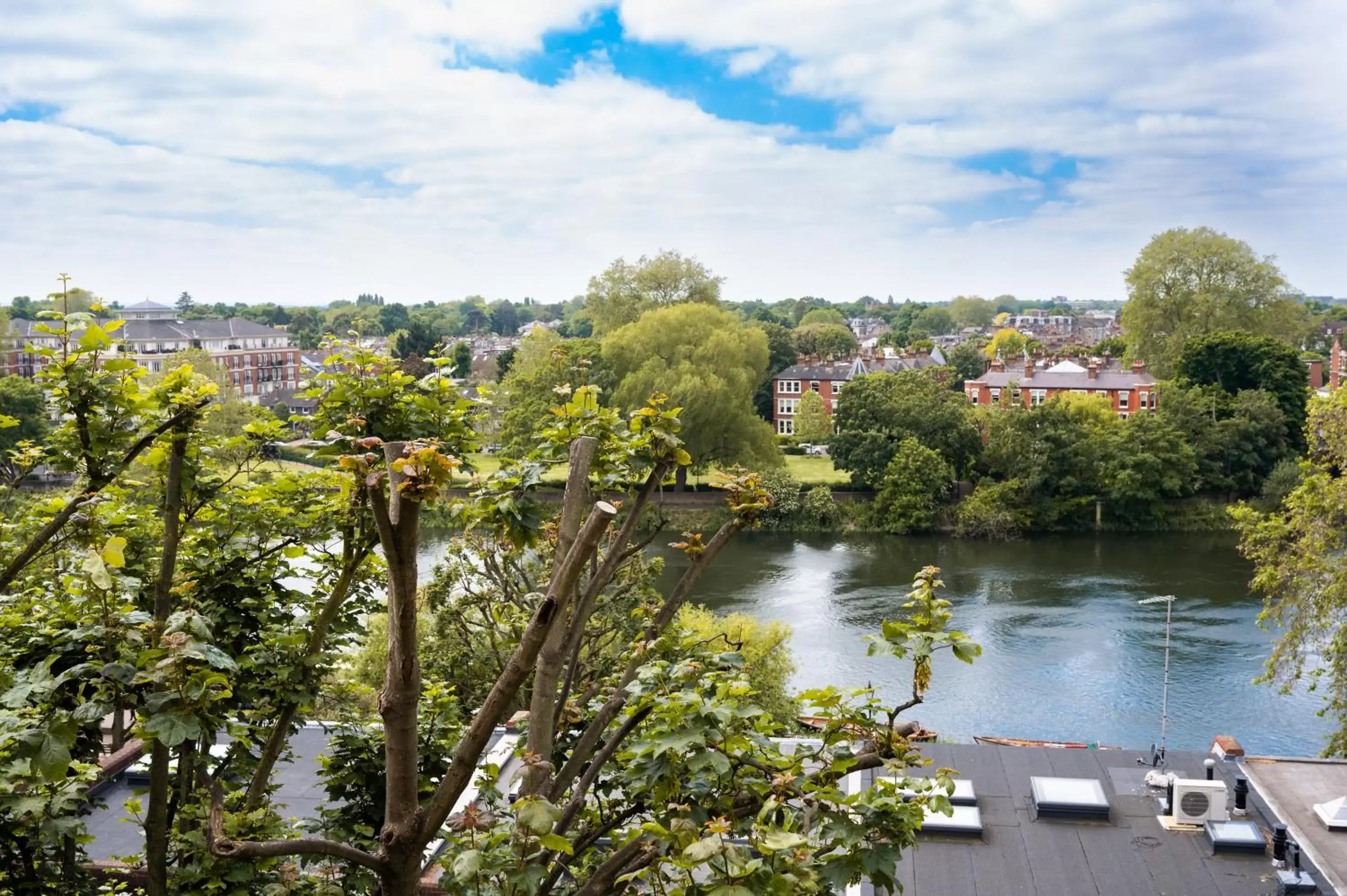 Small Double Room with River View in NOX Richmond Small Double Room with River View in NOX Richmond
