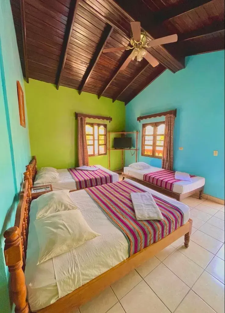 Superior Triple Room in Hotel Rosalila Superior Triple Room in Hotel Rosalila