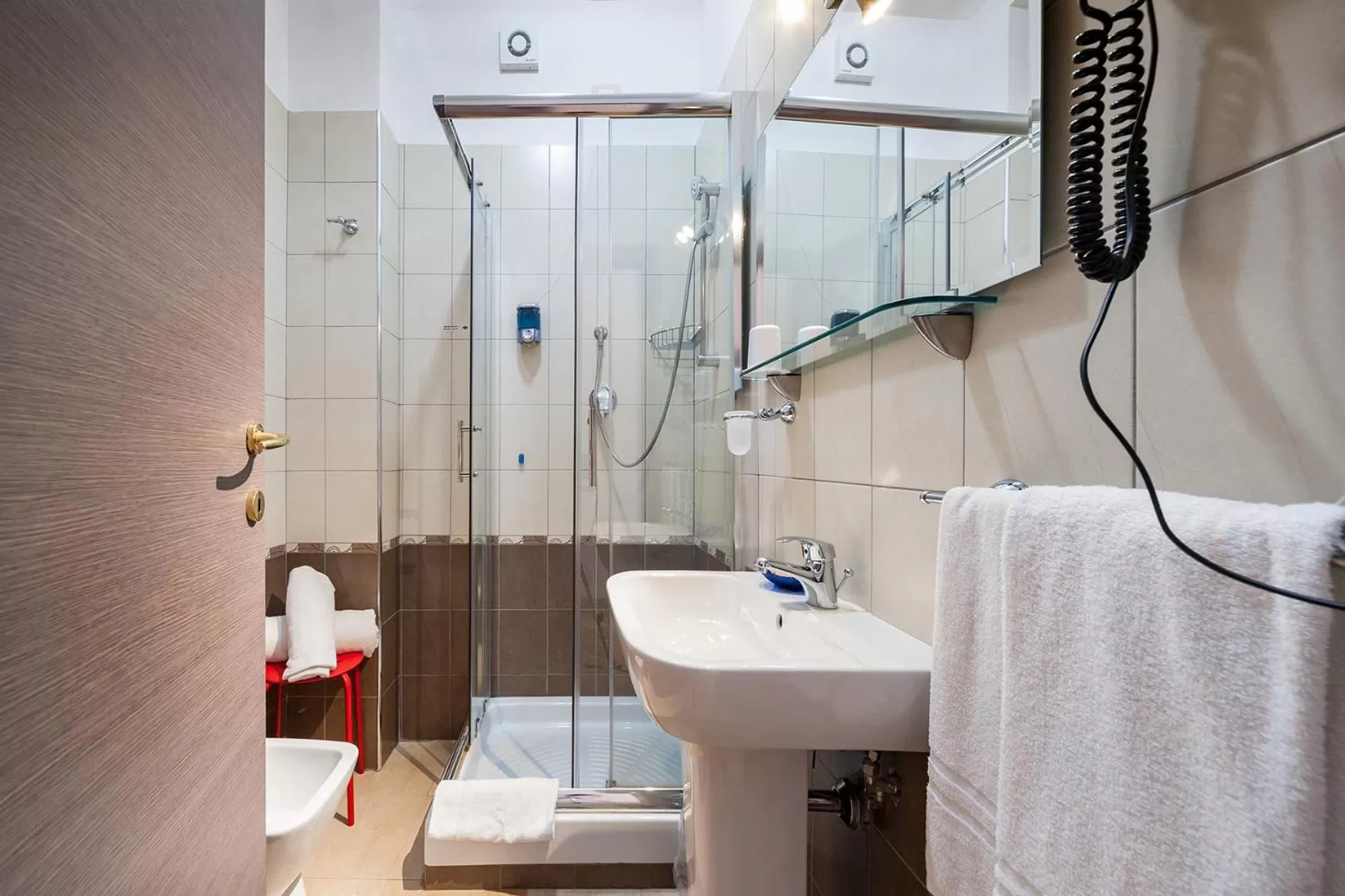 Vatican Golden Rooms