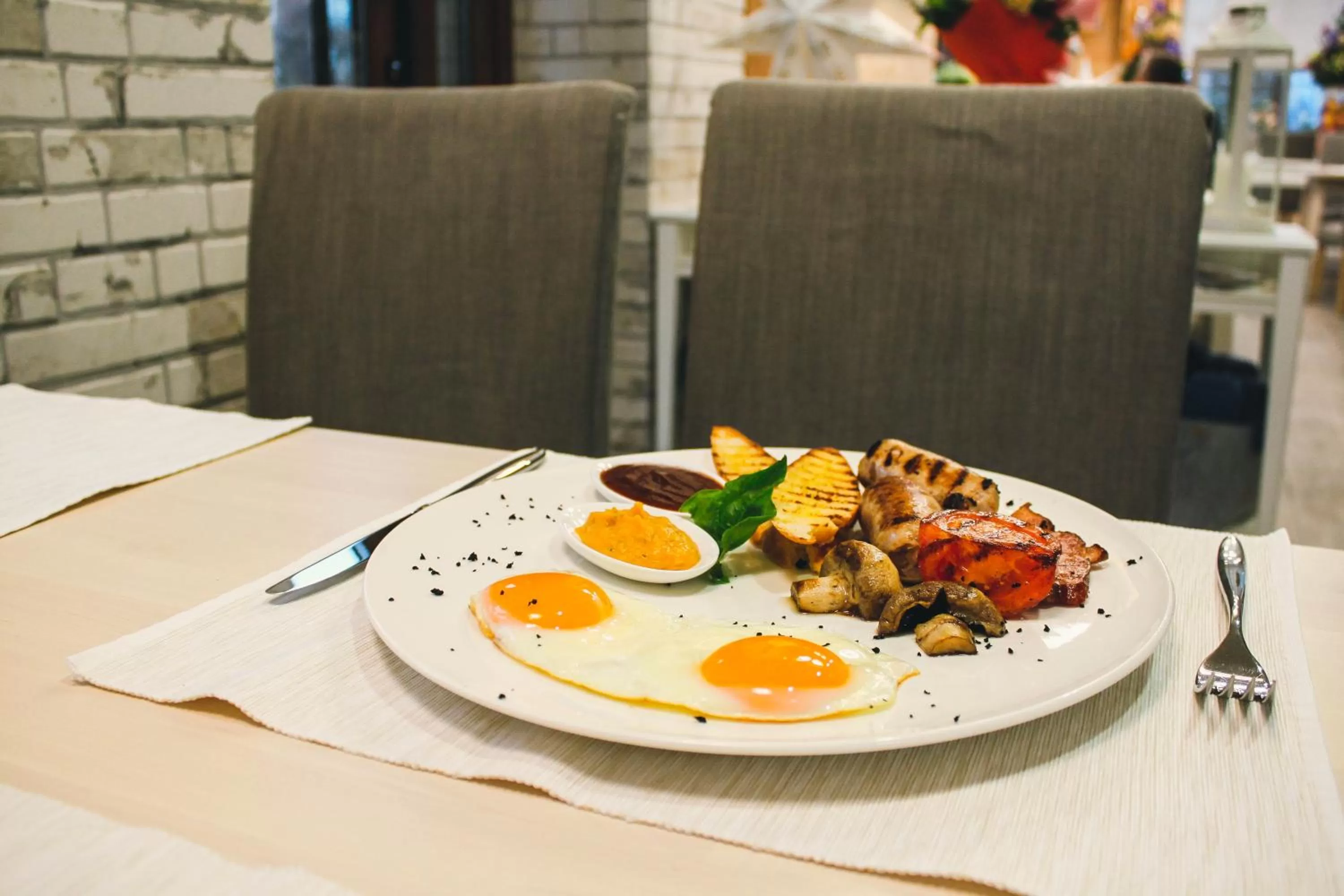 Continental breakfast in Patio di Fiori