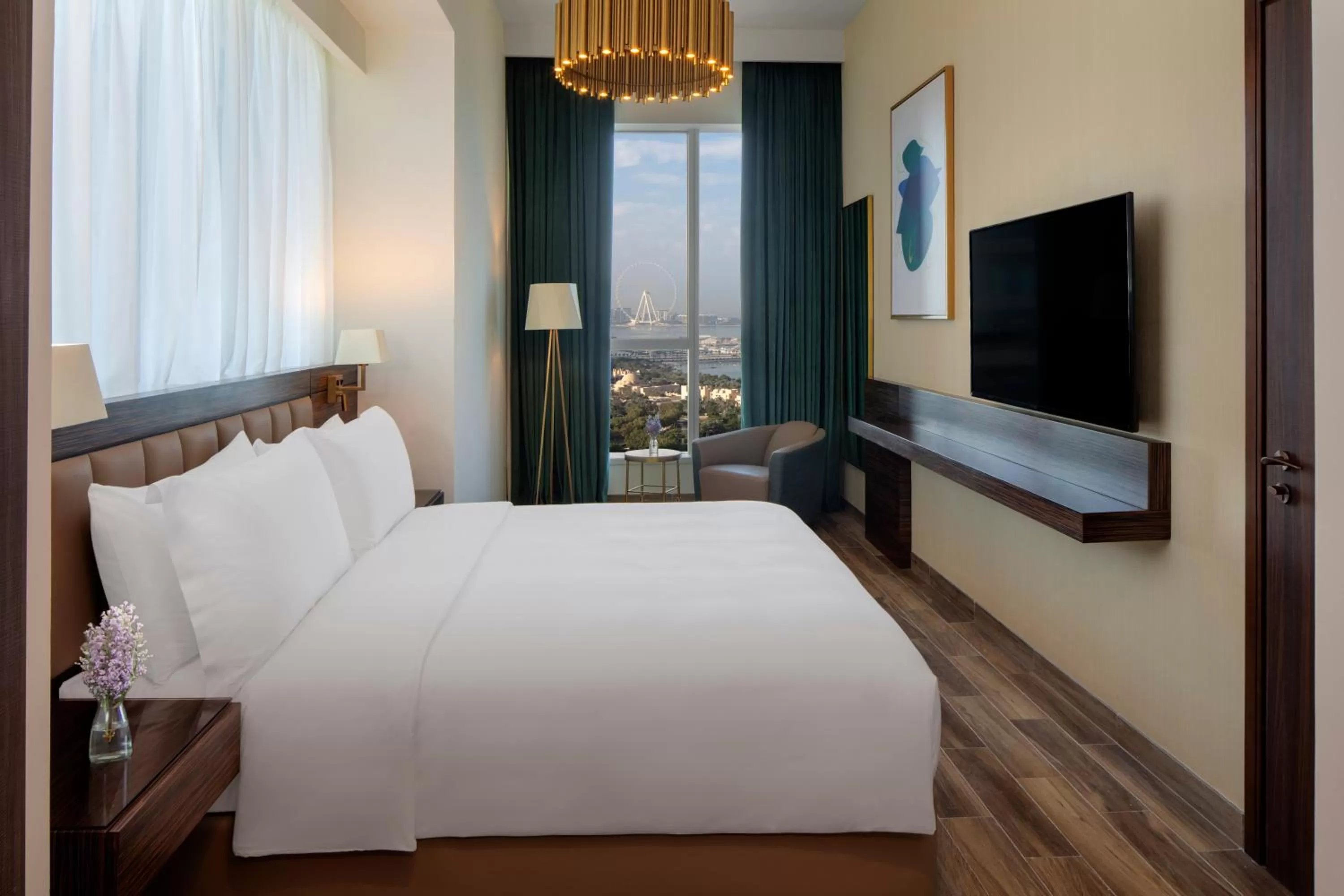 Bed in Avani Plus Palm View Dubai Hotel & Suites