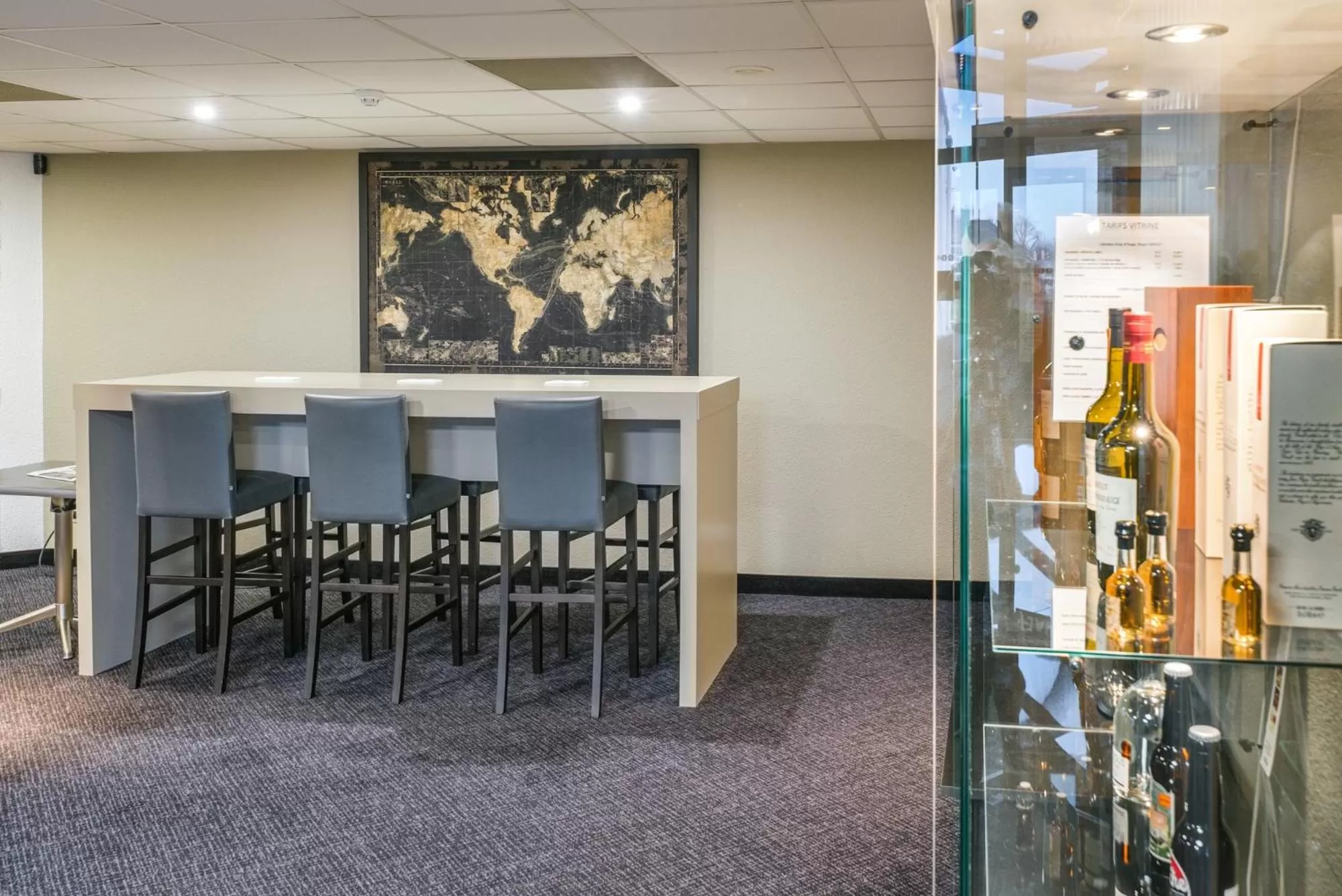 Property building in The Originals City, Hôtel Acadine, Le Neubourg