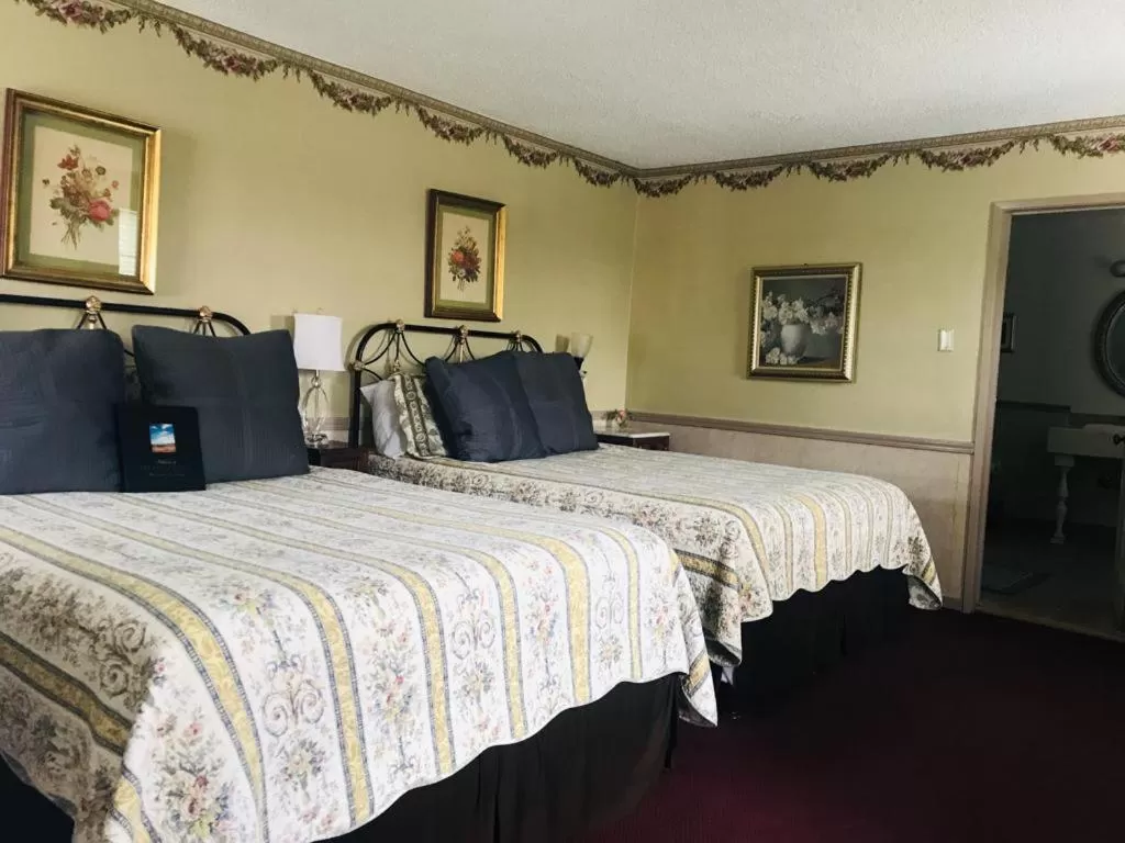 Bed in Gunn House Hotel