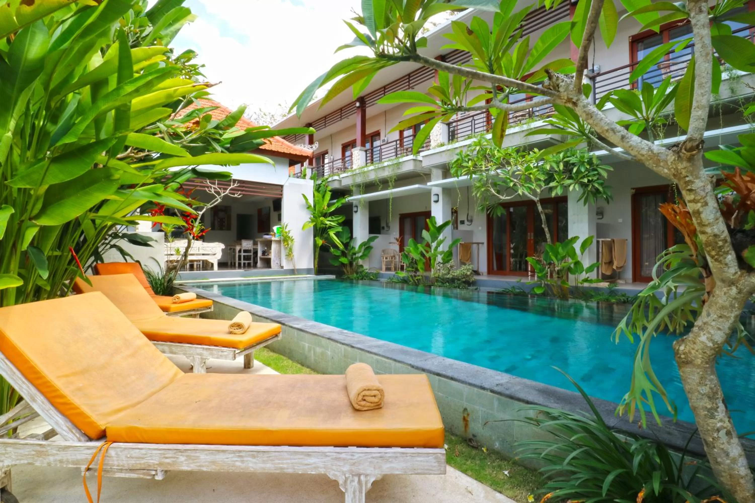 Swimming pool in Avisara Villa & Suite