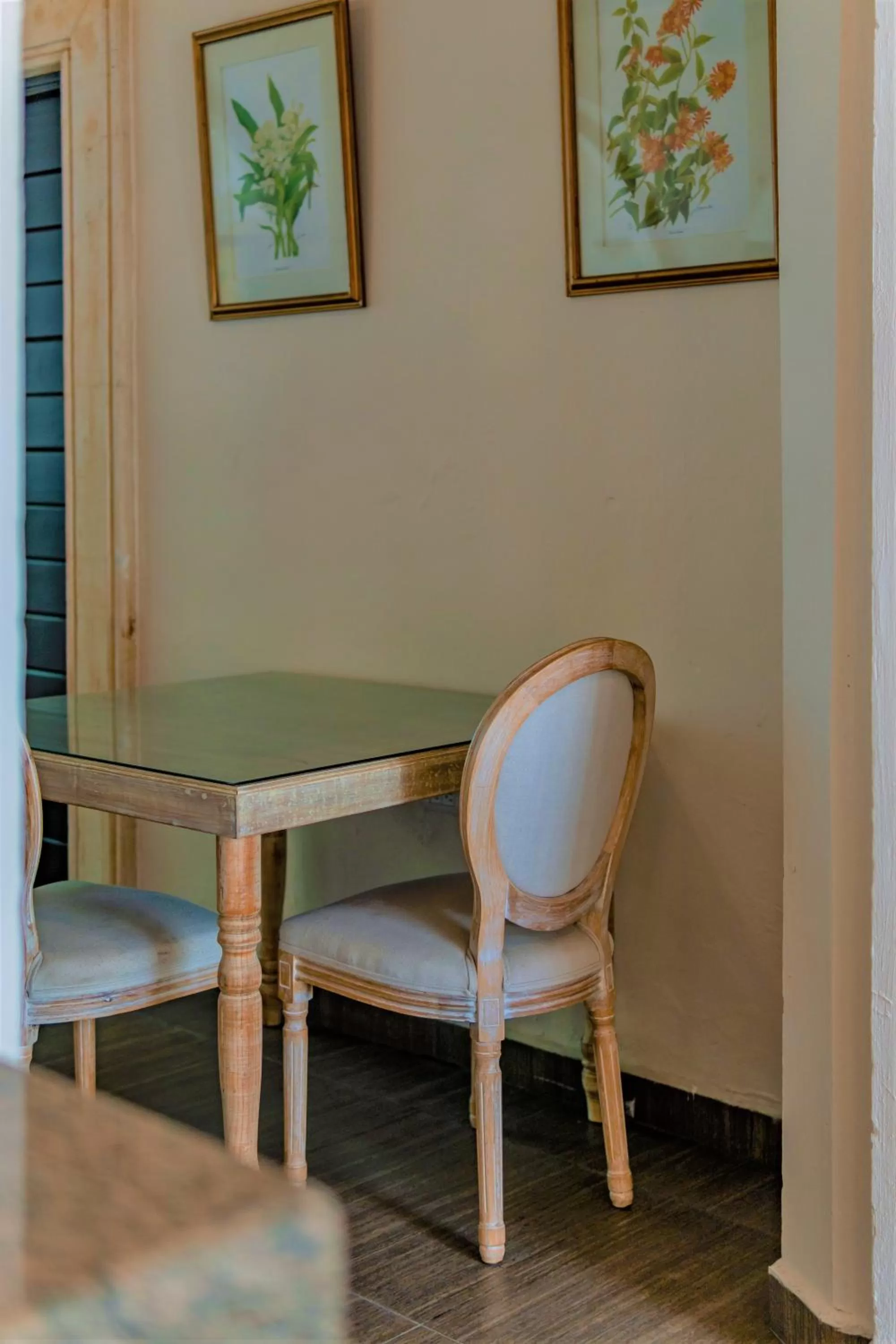 Decorative detail in Maison del Embajador