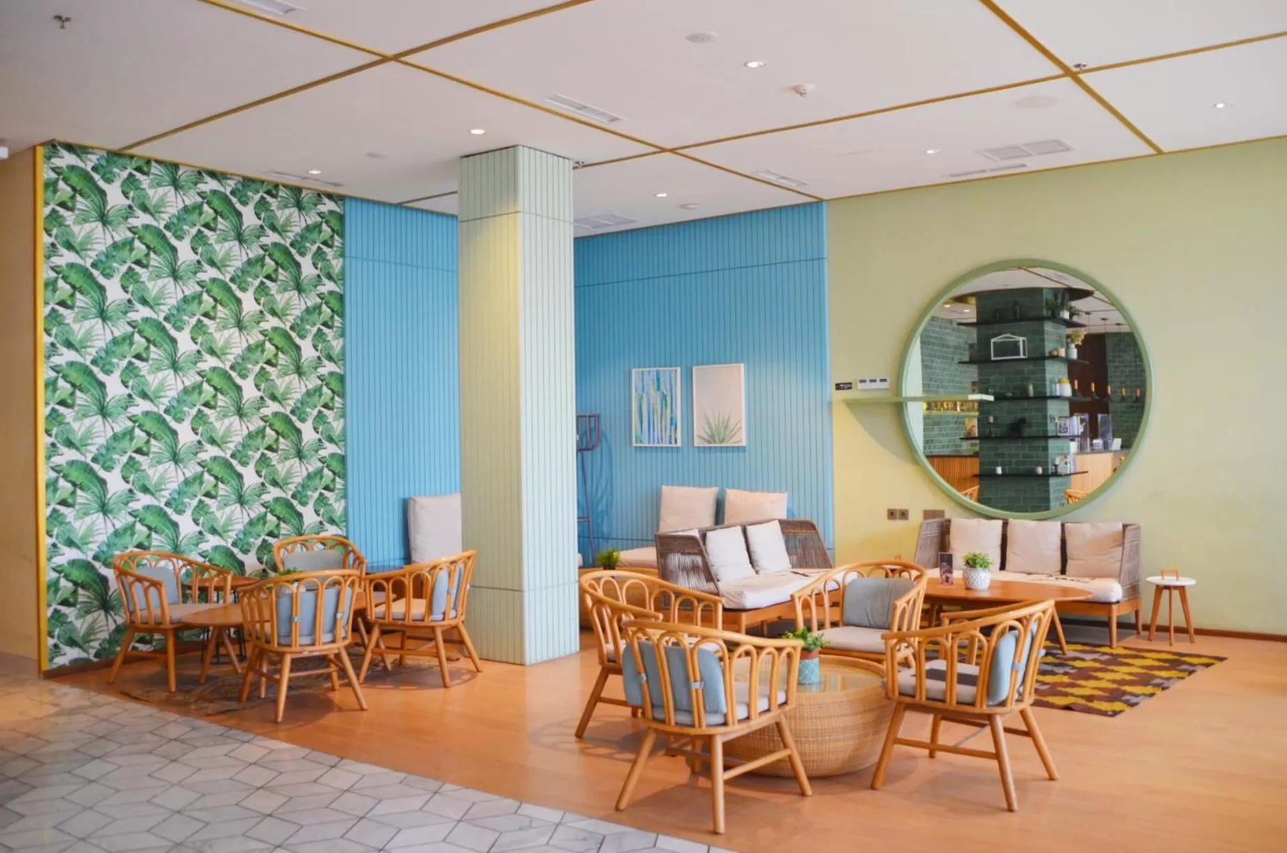 Lobby or reception in Louis Kienne Hotel Pemuda