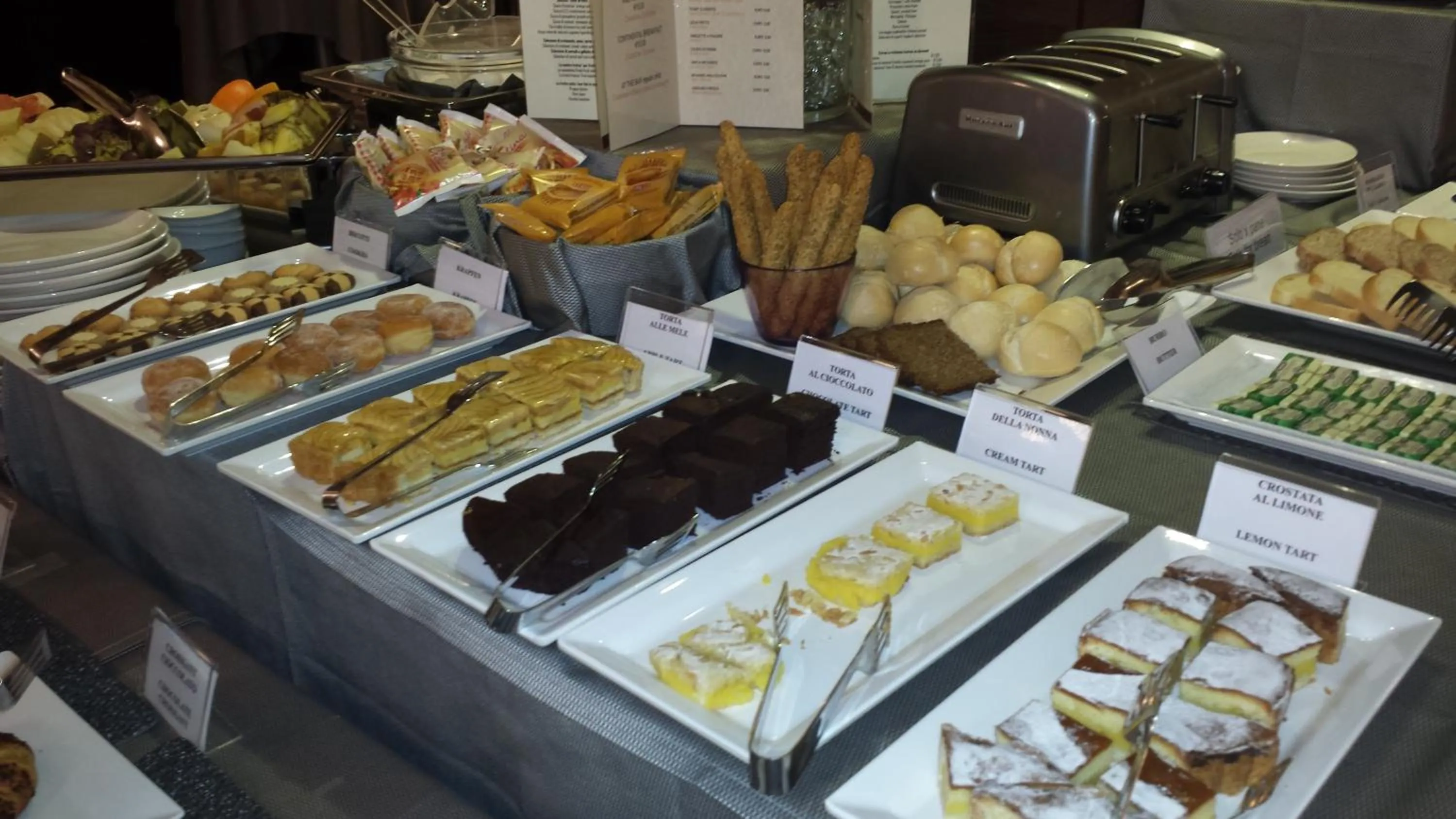 Restaurant/places to eat in Best Western Plus Hotel Monza e Brianza Palace