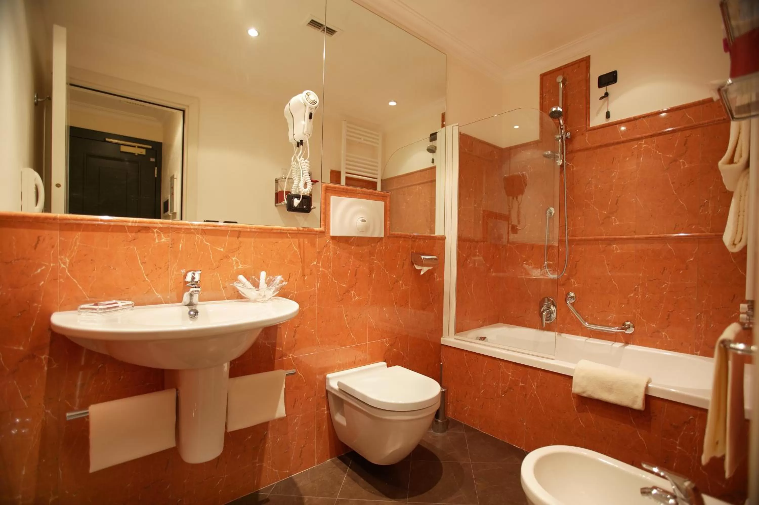 Bathroom in Hotel Gregoriana
