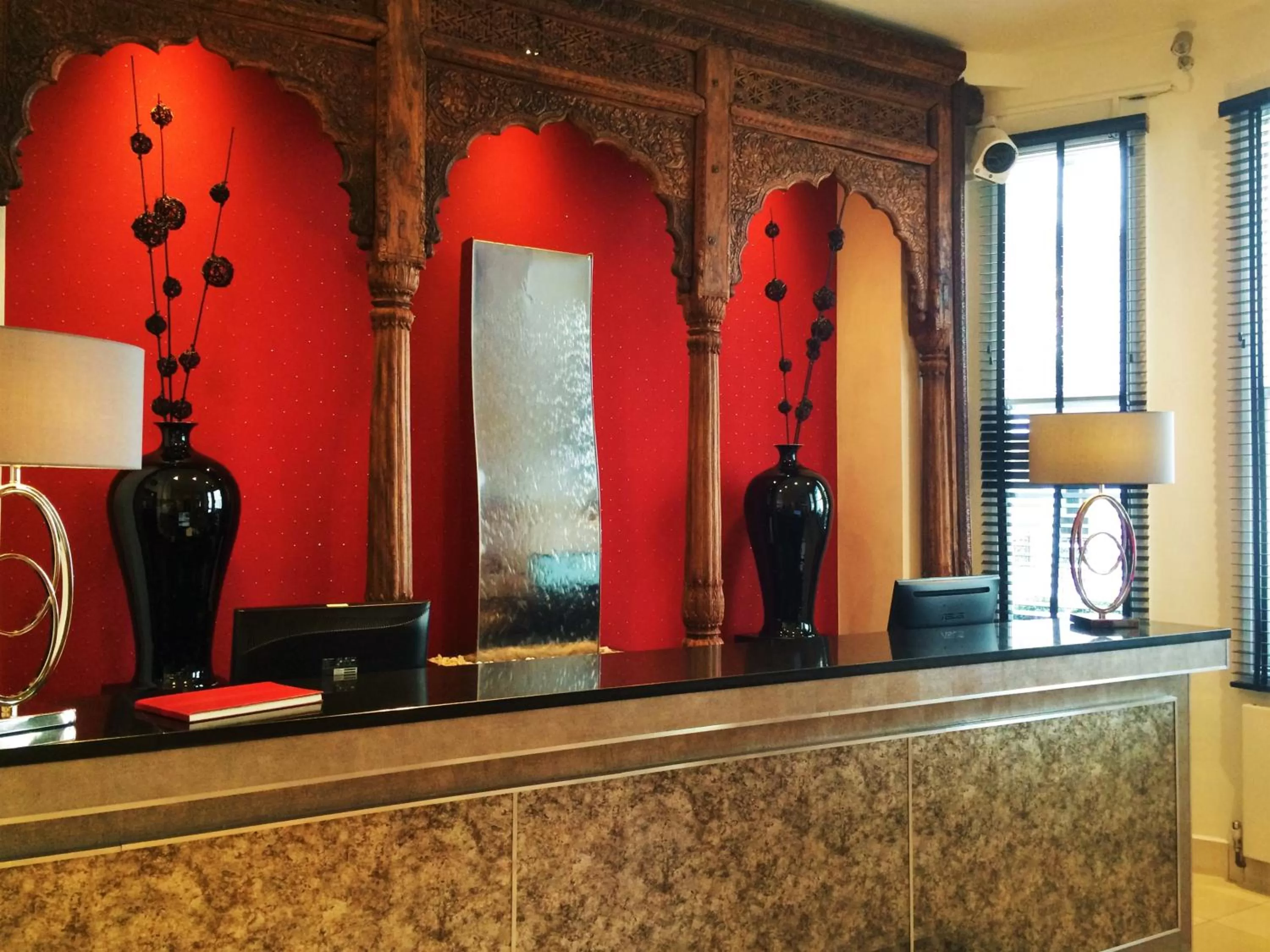 Lobby or reception in Mayflower Hotel