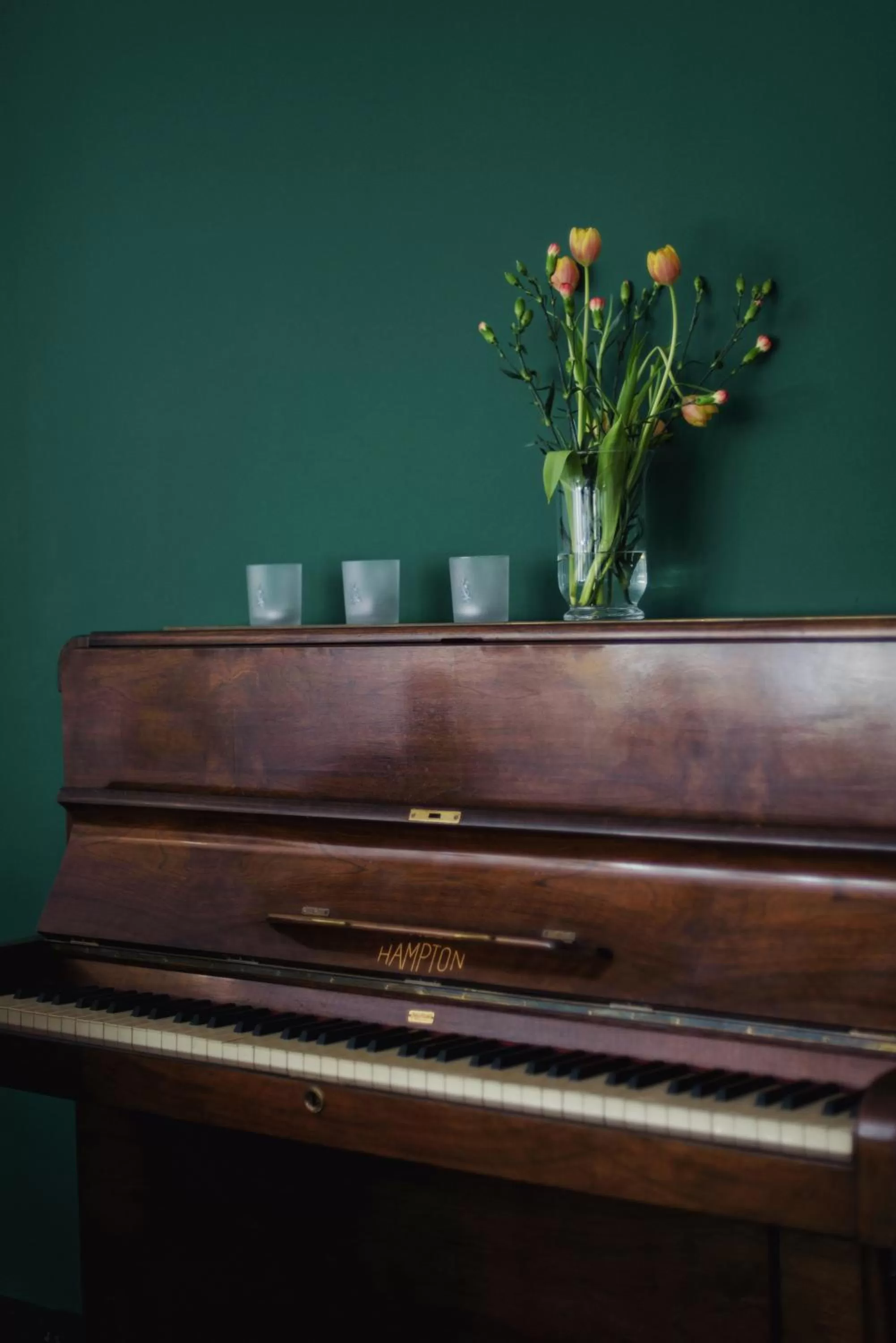 Restaurant/places to eat in Lila Medical SPA