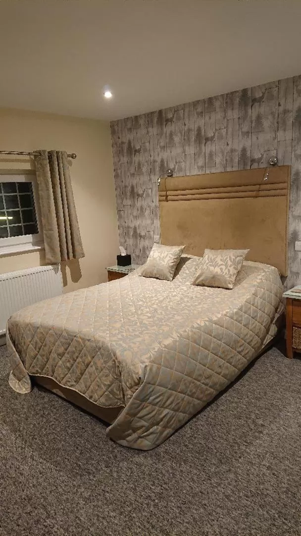 Bed in Grove House Hotel