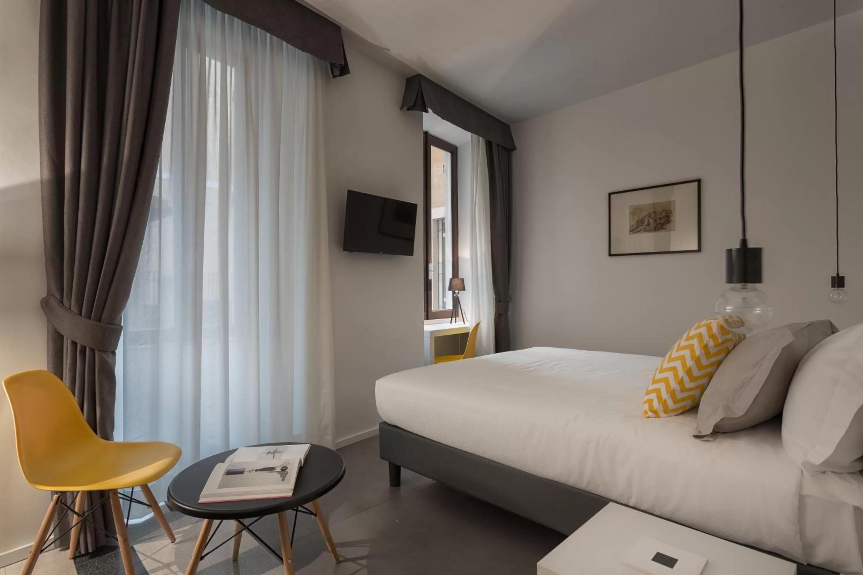 Bedroom, Bed in Navona Theatre Hotel