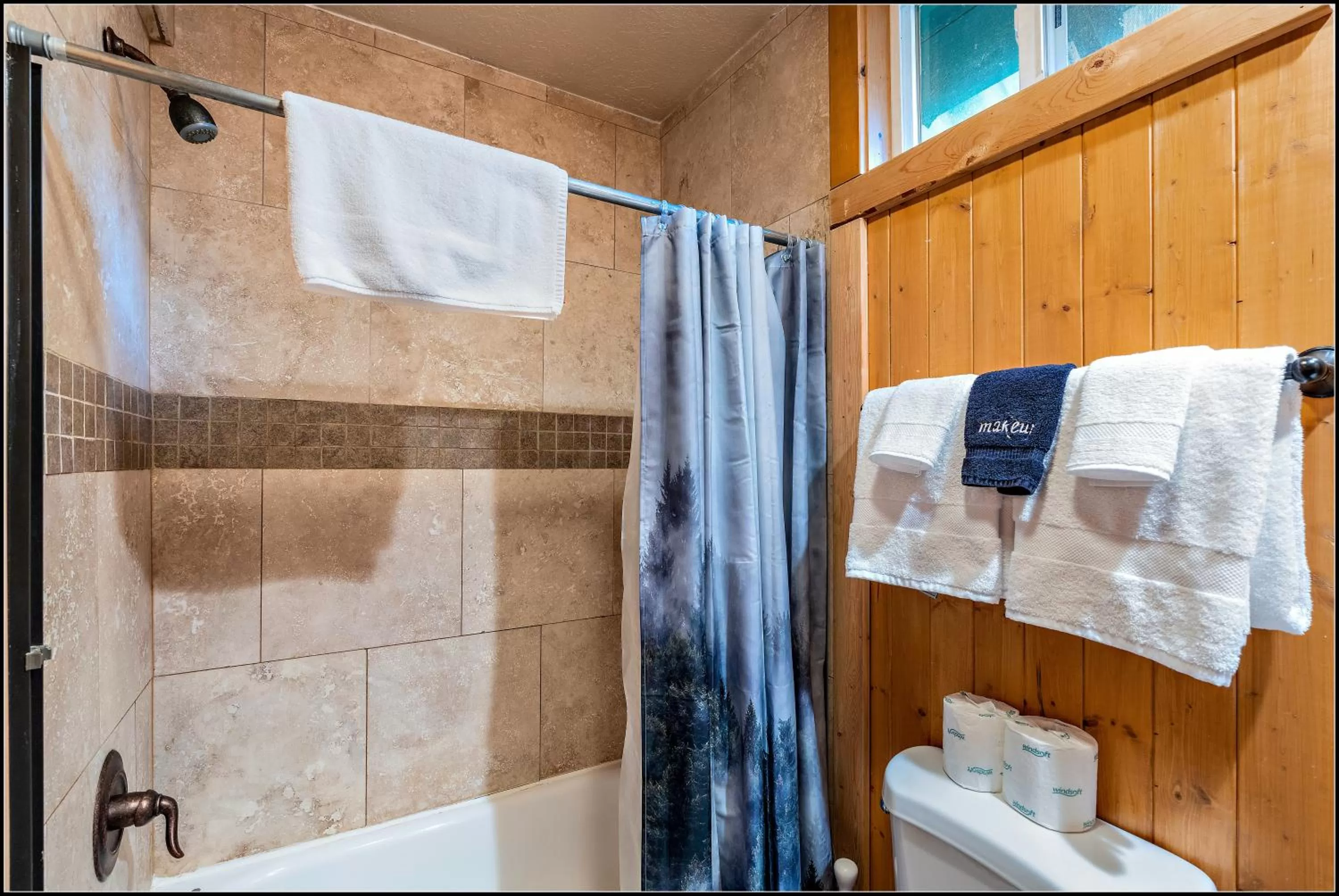 Shower in Brundage Bungalows