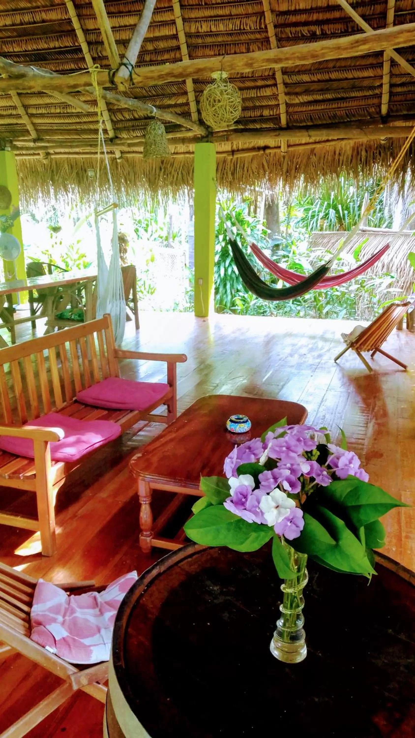 Property building, Restaurant/Places to Eat in Sun Creek Lodge